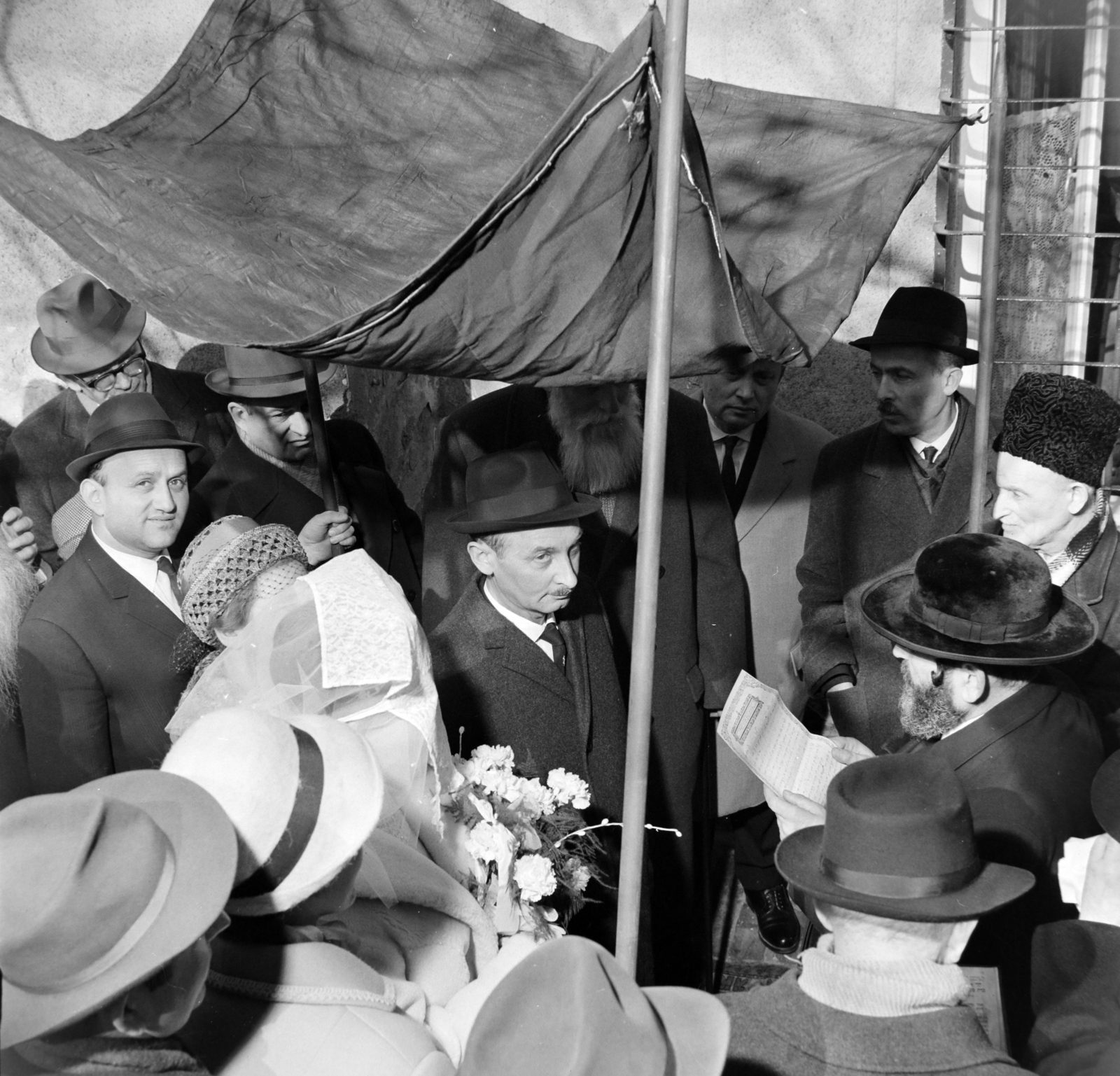 1965, Bojár Sándor, wedding ceremony, judaism, chuppah, Fortepan #178244