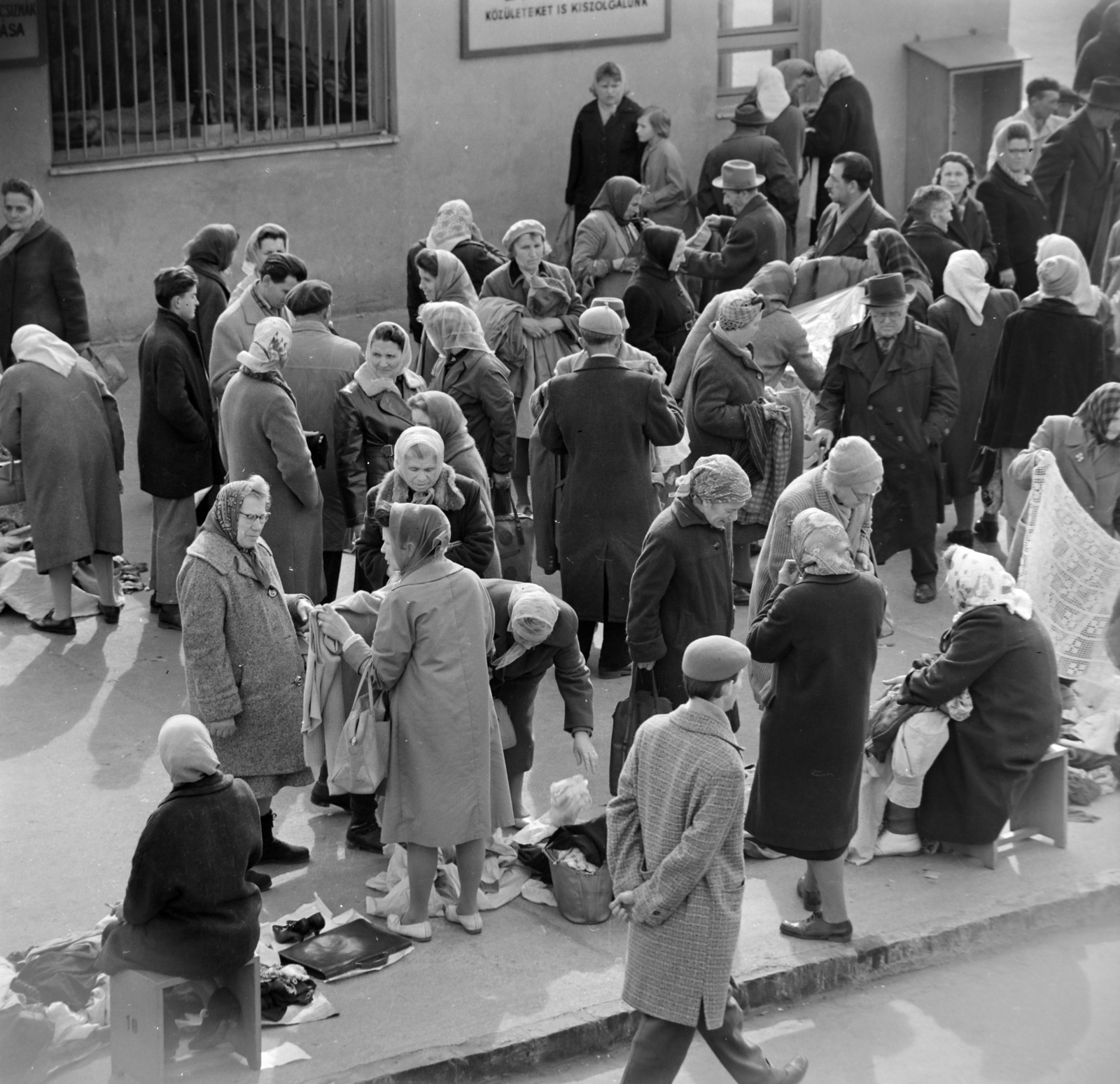 Hungary, Budapest XIX., Nagykőrösi út 156., használtcikk piac, az "Ecseri"., 1965, Bojár Sándor, Budapest, Fortepan #178255