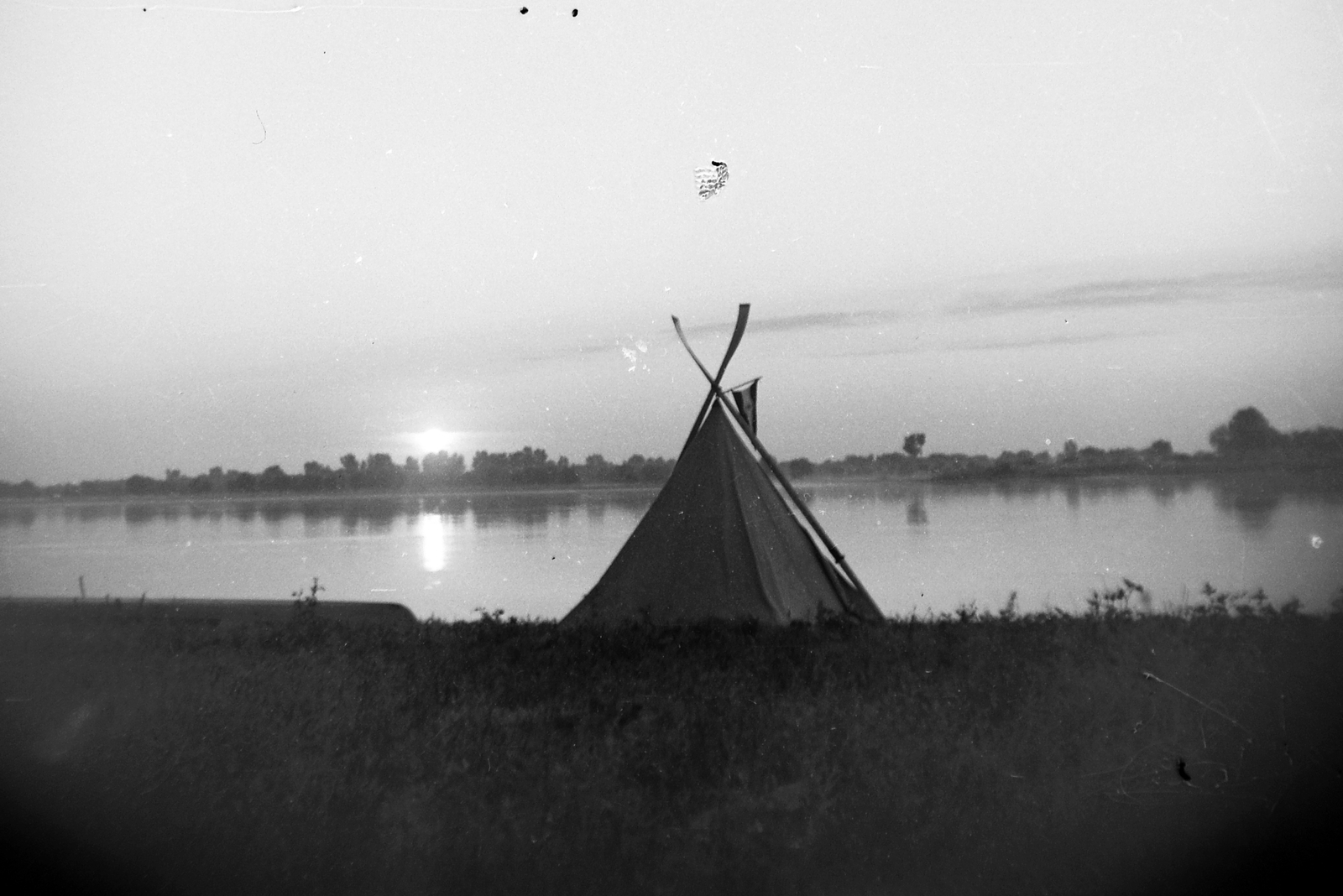 1939, Kotnyek Antal, still life, tent, dusk, paddle, Fortepan #17834