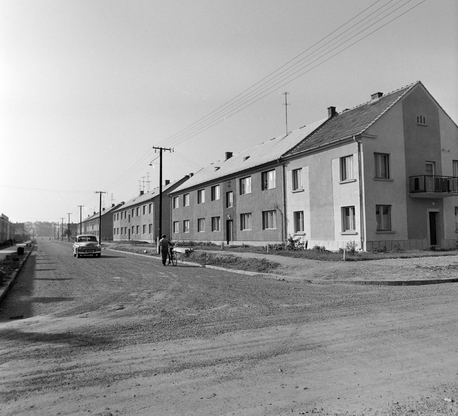 Hungary, Szombathely, Forró (KISZ) utca a Szabó Miklós utcától a Somogyi Béla utca felé nézve., 1965, Bojár Sándor, Fortepan #178346