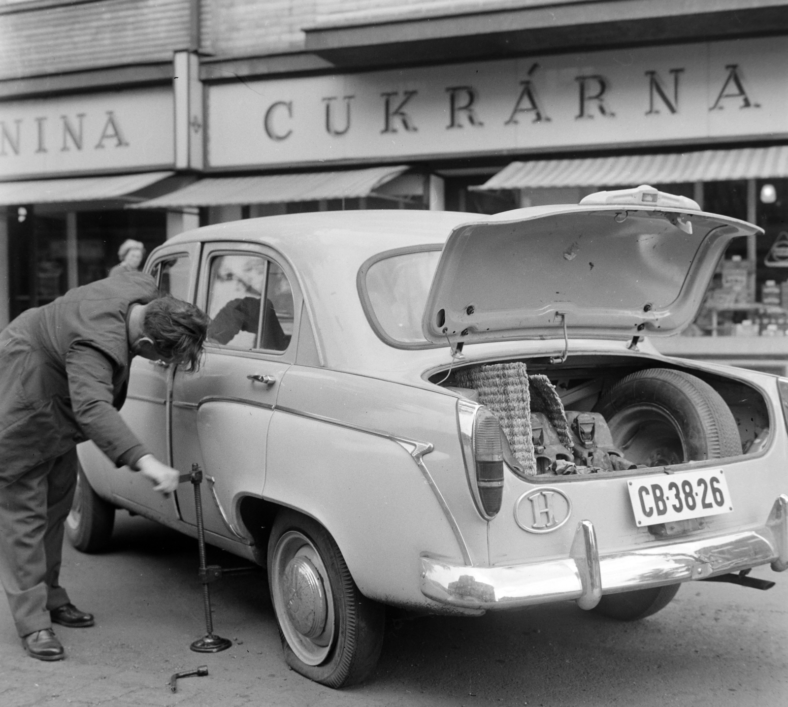 1960, Bojár Sándor, Czechoslovakia, Moskvitch-brand, flat tyre, Fortepan #178713