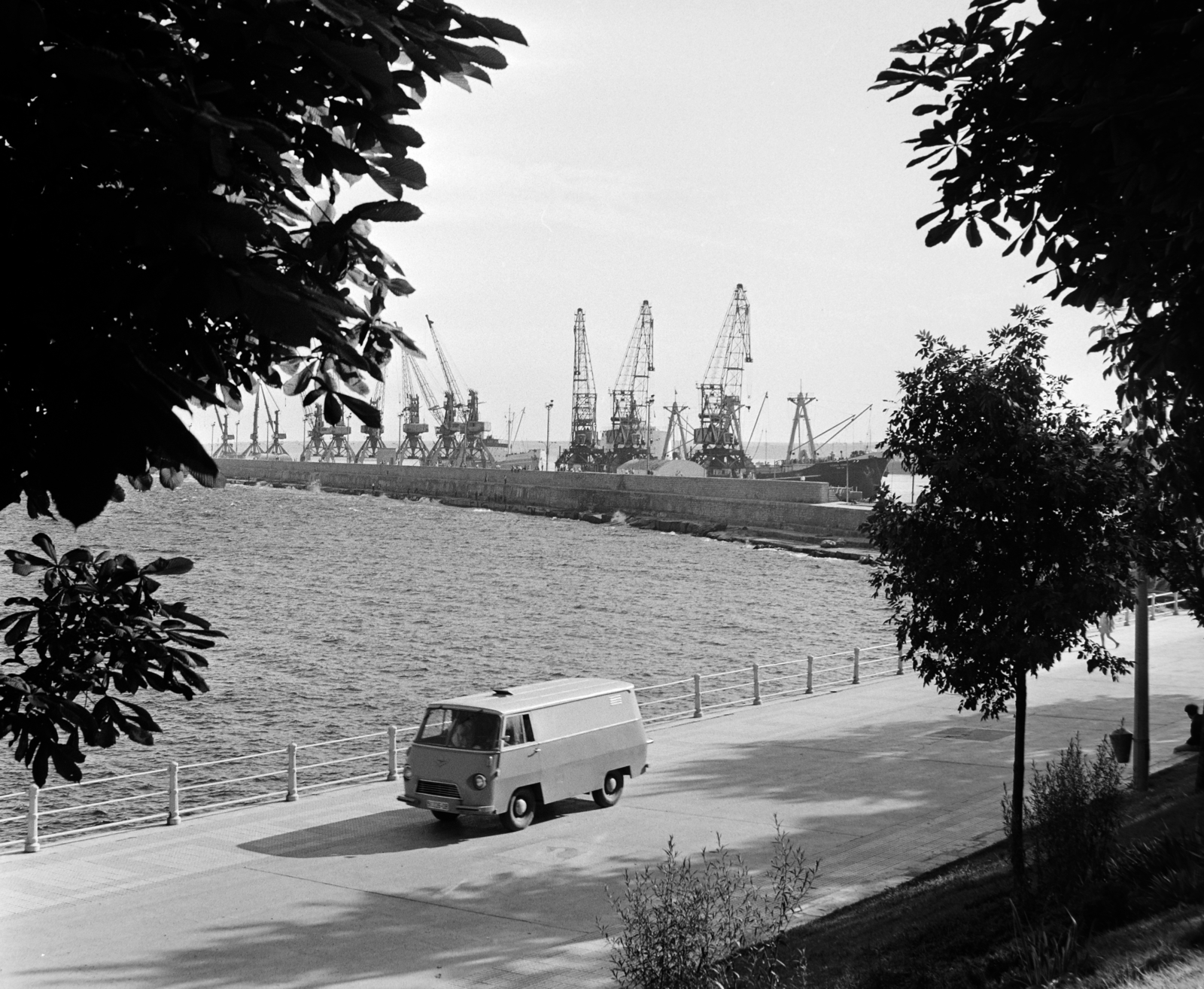 Románia, Konstanca, kikötő., 1965, Bojár Sándor, Fortepan #178782