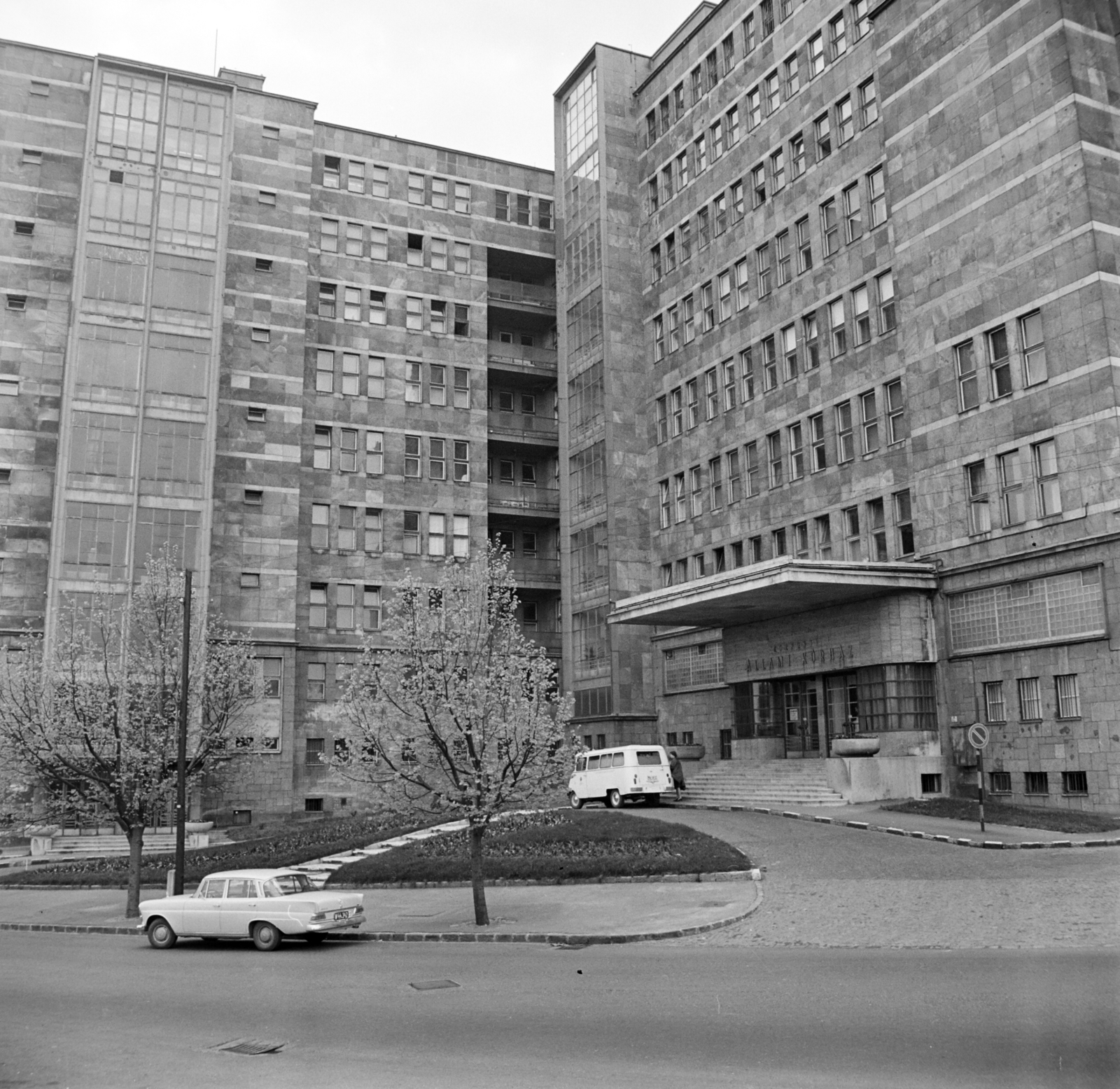 Magyarország, Budapest XII., Kútvölgyi úti Központi Állami Kórház (később Észak-Közép-budai Centrum, Új Szent János Kórház és Szakrendelő Kútvölgyi Tömb)., 1967, Bojár Sándor, Budapest, Fortepan #178877