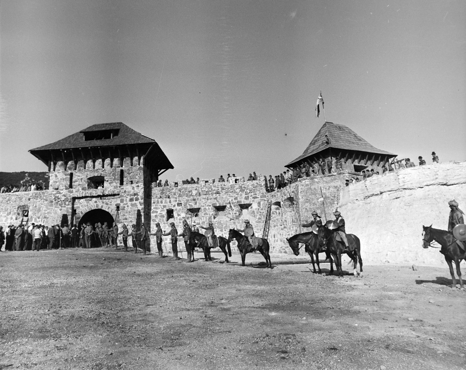 Hungary, Pilisborosjenő, az egri vár kicsinyített mása az Egri csillagok című film forgatásakor., 1968, Bojár Sándor, Fortepan #178959