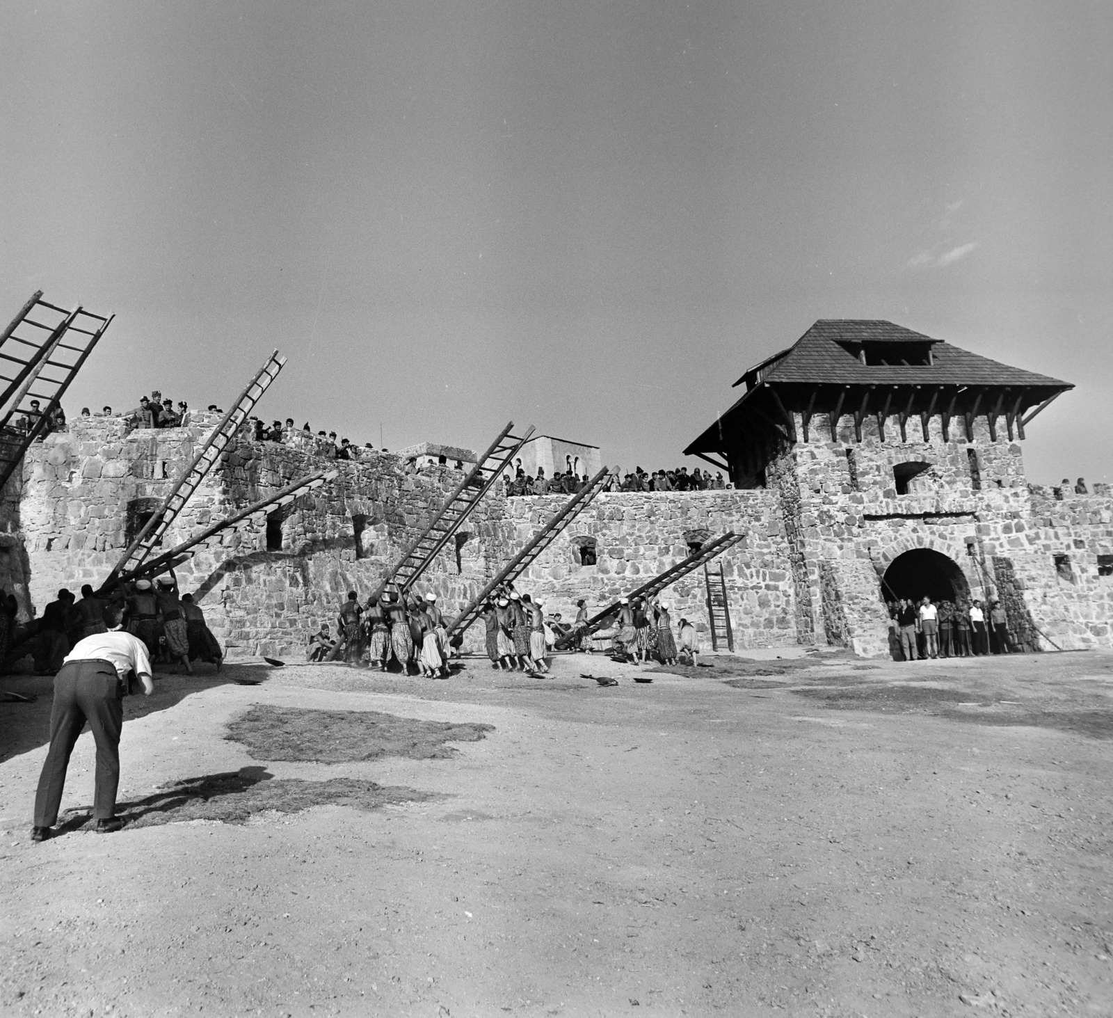 Hungary, Pilisborosjenő, az egri vár kicsinyített mása az Egri csillagok című film forgatásakor., 1968, Bojár Sándor, Fortepan #178960
