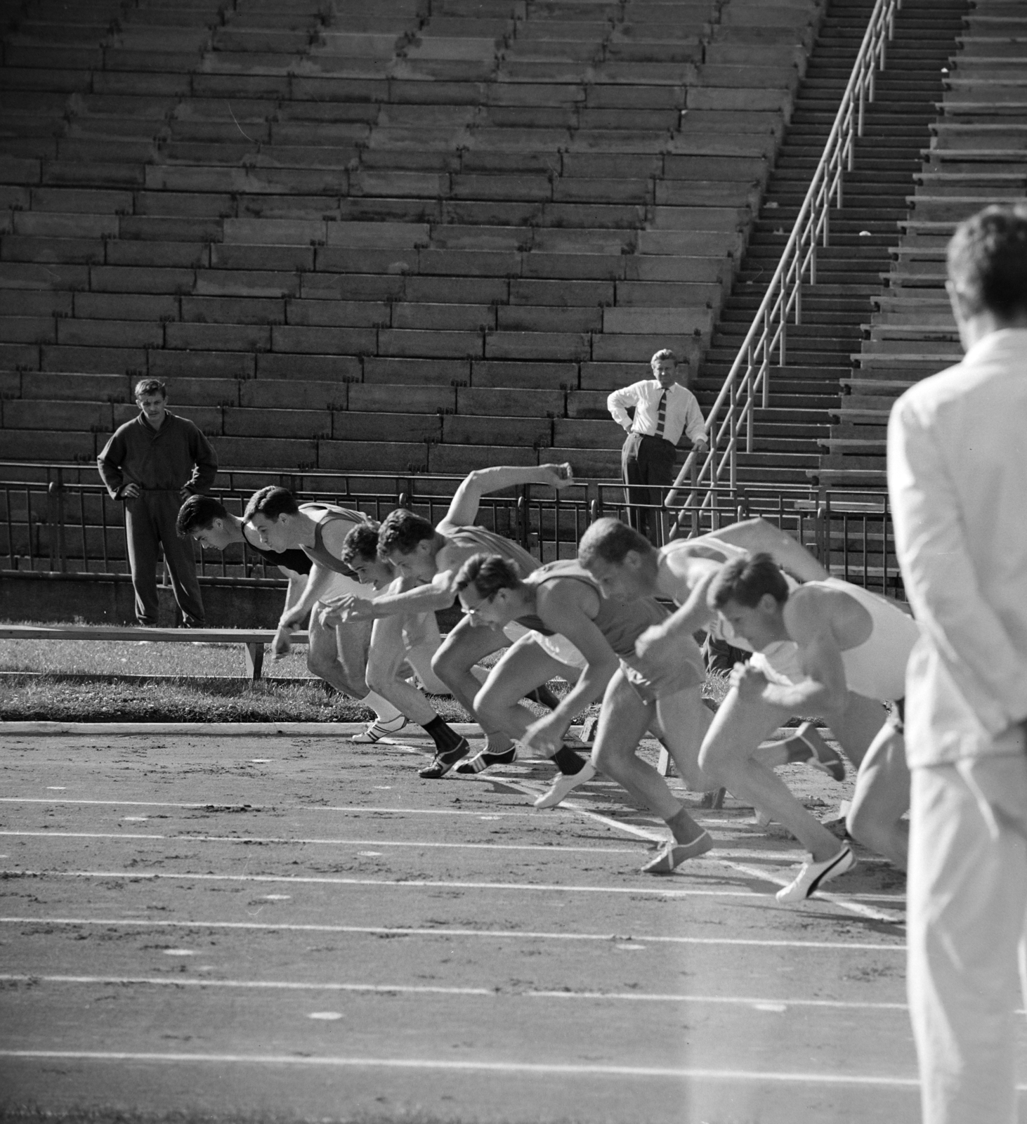 Hungary, Népstadion, Budapest XIV., a Budapesti Spartacus nemzetközi atétikai versenye 1964. szeptember 5-én., 1964, Bojár Sándor, Budapest, stadium, running, Fortepan #179019