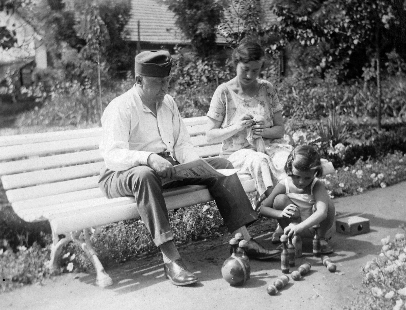 1935, Jankovszky György, family, toy, bench, rubber ball, Fortepan #17907