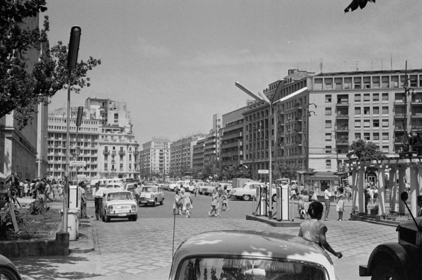 Romania, Bucharest, a Bulevardul General Gheorghe Magheru a Hotel Lido felől a Strada George Enescu felé nézve., 1965, Bojár Sándor, Fortepan #179408