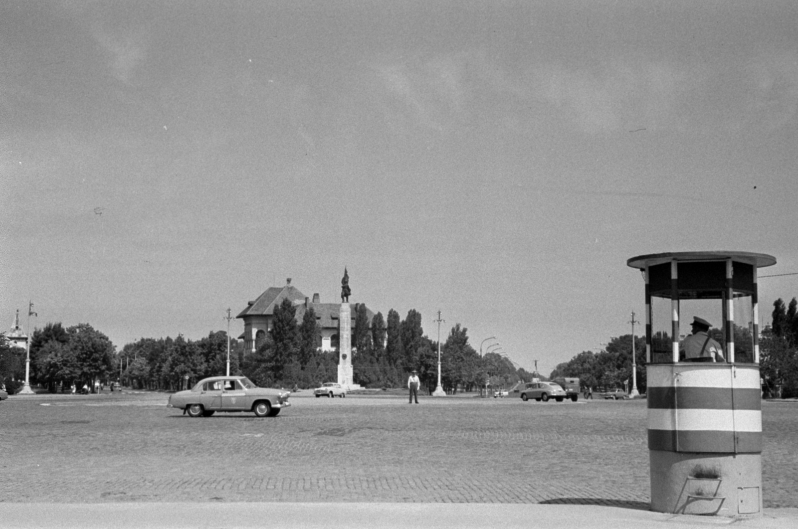 Romania, Bucharest, Piața Victoriei., 1965, Bojár Sándor, Fortepan #179412