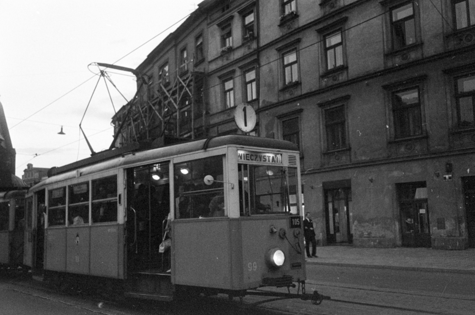 Lengyelország, Krakkó, plac Wszystkich Świętych az ulica Grodzka felől., 1968, Bojár Sándor, Fortepan #179525