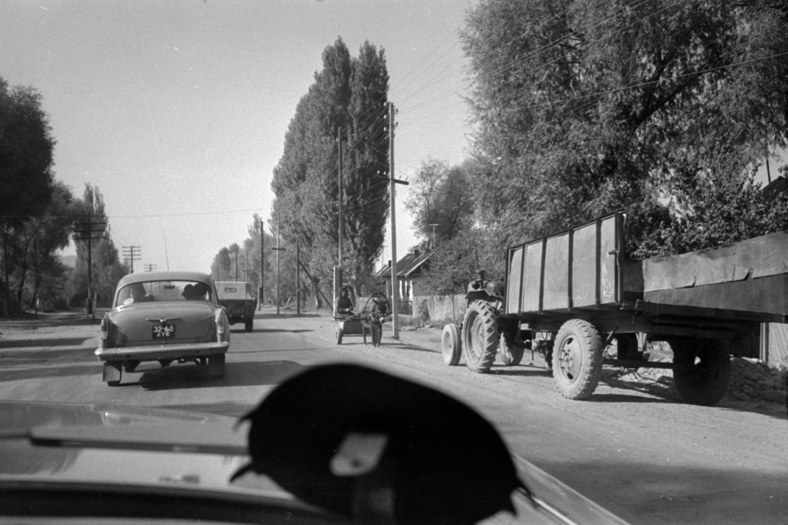 az út Taldi Kurgan és Aldabergenovo (ekkor Subar) között., 1968, Bojár Sándor, Soviet Union, Fortepan #179708