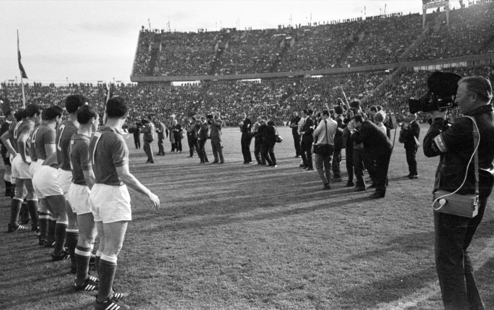 Magyarország, Népstadion, Budapest XIV., Magyarország - Szovjetunió EB mérkőzés 1968. május 4., 1968, Bojár Sándor, Budapest, Fortepan #179891