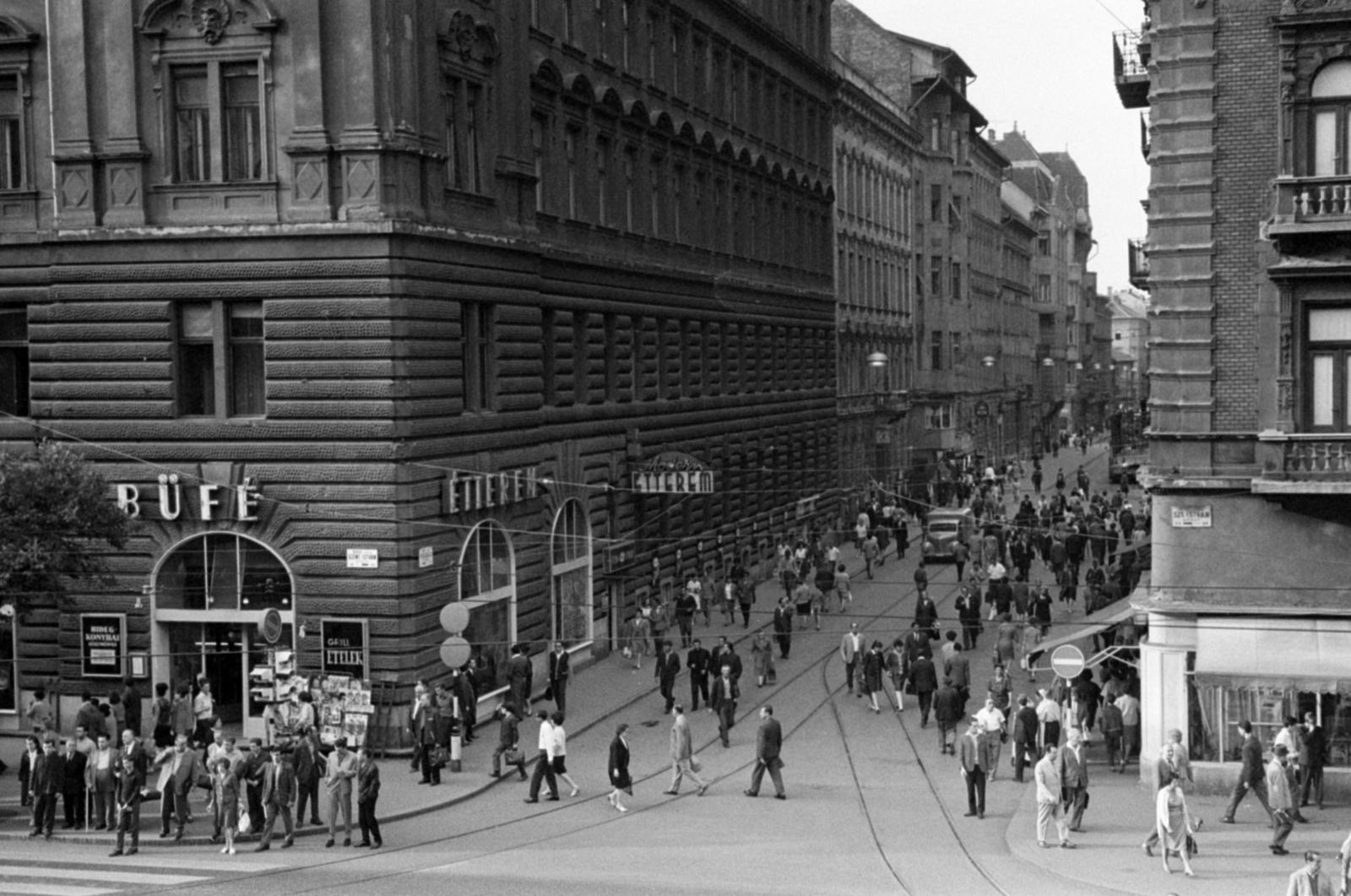 Magyarország, Budapest XIII., Szent István körút, szemben a Visegrádi utca., 1966, Bojár Sándor, Budapest, sínpálya, Fortepan #180288