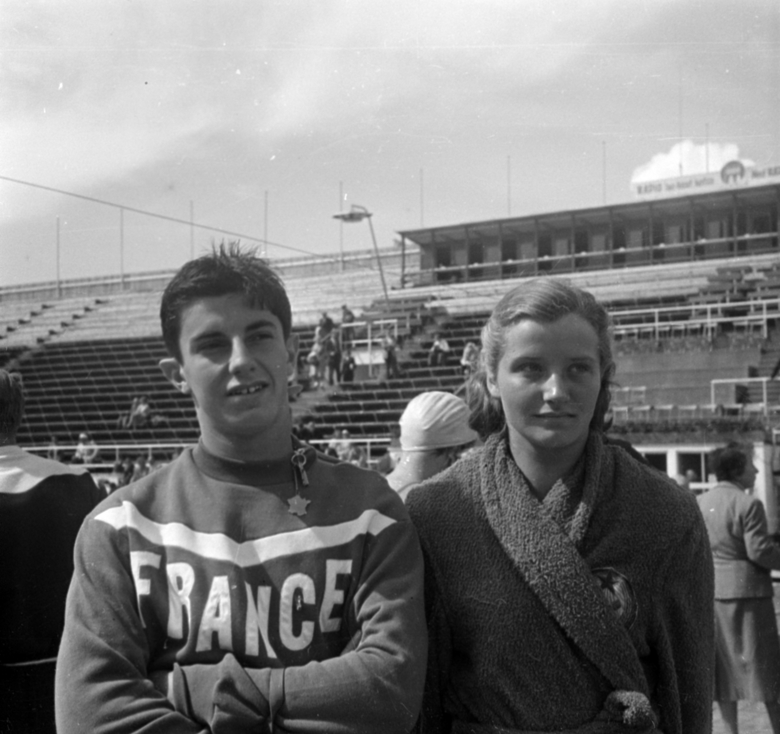 Finland, Helsinki, XV. nyári olimpiai játékok., 1952, Bojár Sándor, photo aspect ratio: square, sportsperson, double portrait, Fortepan #180439