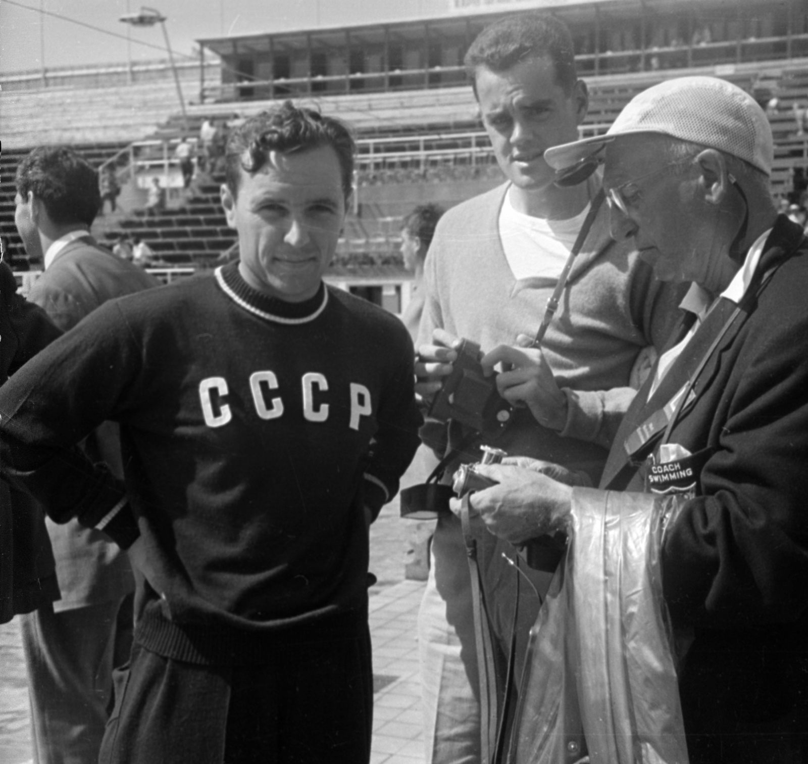 Finland, Helsinki, XV. nyári olimpiai játékok., 1952, Bojár Sándor, man, sportsperson, photo aspect ratio: square, akimbo, Fortepan #180447
