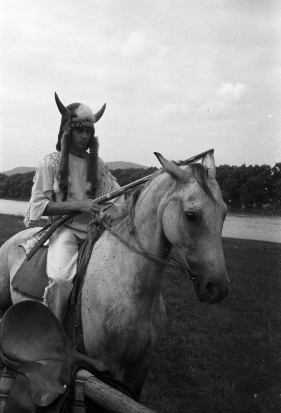 Magyarország, Kisoroszi, az indián tábor lakója - Mustang., 1966, Bojár Sándor, Fortepan #180697