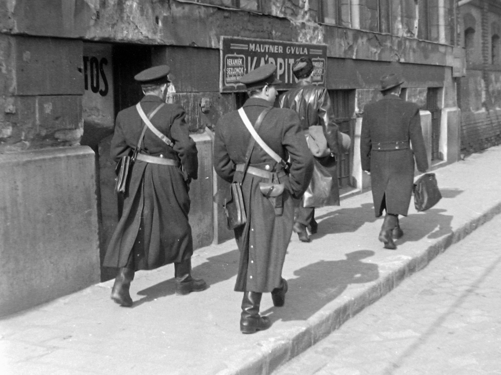 Hungary, Budapest VIII., Festetics György utca 11., 1956, Magyar Rendőr, upholsterer, Budapest, uniform, back, patrol bag, pistol holster, leather jacket, Fortepan #18117