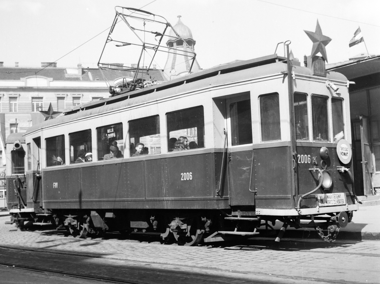 Hungary, Budapest XI., Móricz Zsigmond körtér., 1957, Székács András, Red Star, commuter train, Budapest, Fortepan #18151