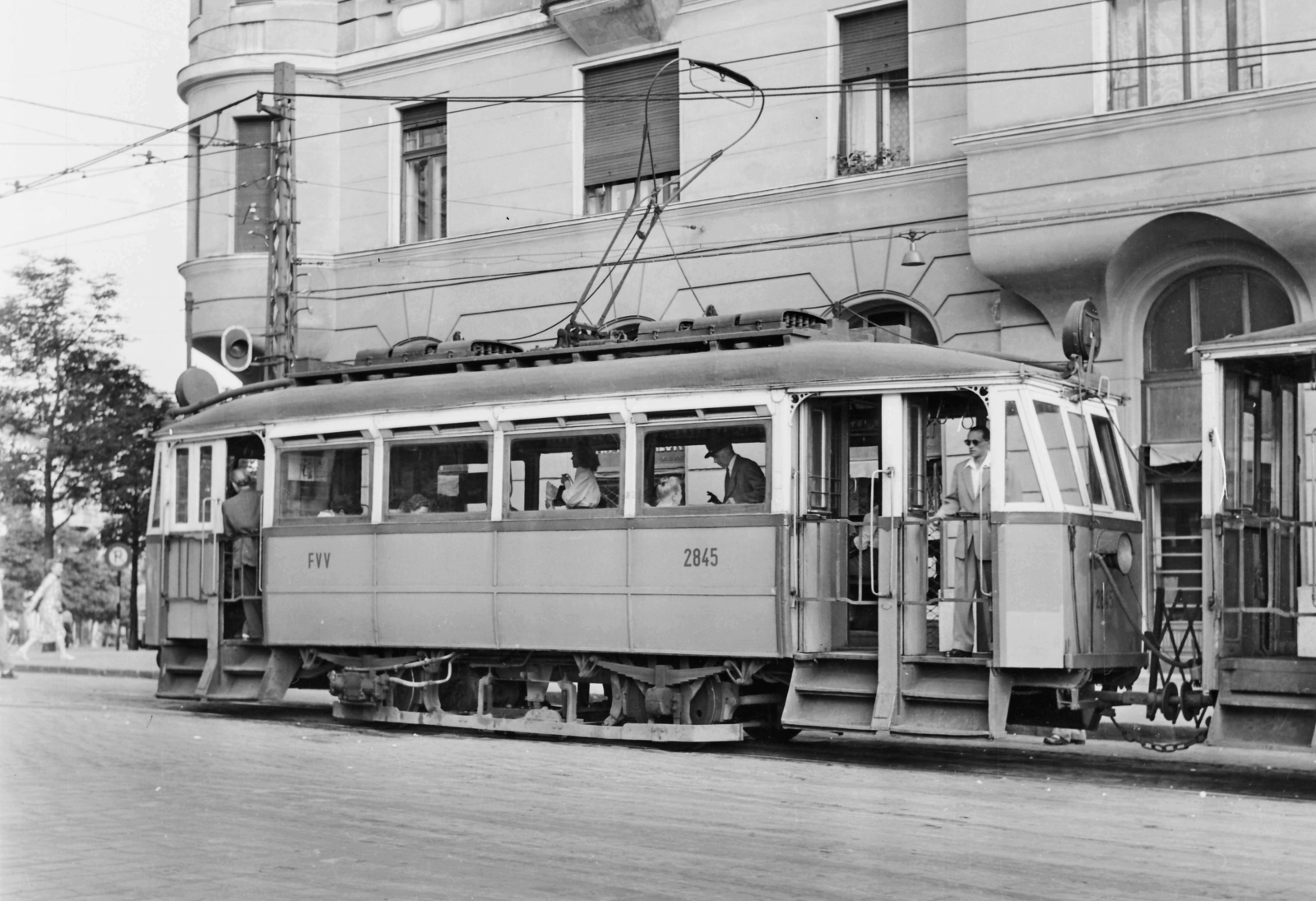 Magyarország, Budapest XI., Móricz Zsigmond körtér., 1957, Székács András, villamos, Budapest, FVV-szervezet, Fortepan #18158