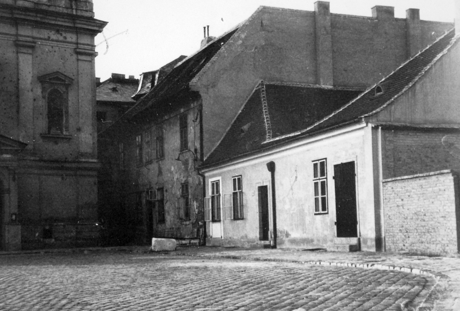 Magyarország, Tabán, Budapest I., Attila út, Alexandriai Szent Katalin-templom környezete., 1958, Saly Noémi, kockakő, Budapest, Fortepan #18303
