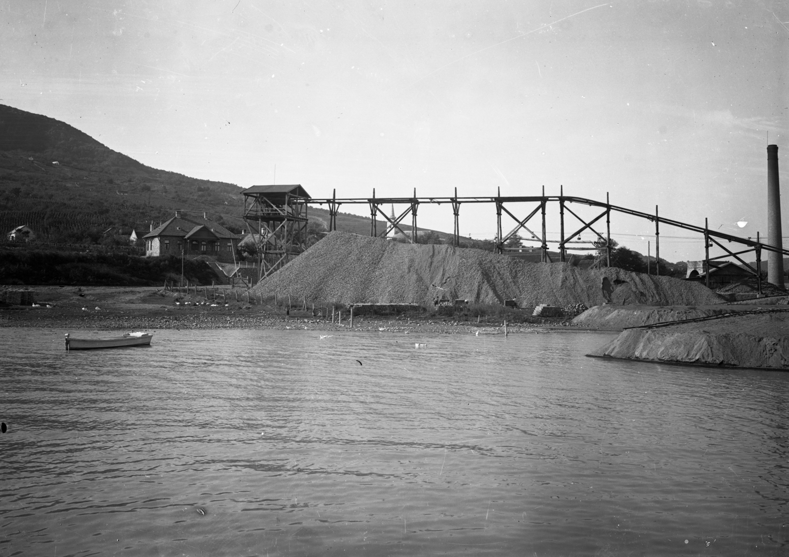 Hungary,Lake Balaton, Badacsonytomaj, kőzúzótelep. Leltári jelzet: MMKM TEMGY 2019.1.1. 0336, 1928, Magyar Műszaki és Közlekedési Múzeum / BAHART Archívum, Fortepan #183241