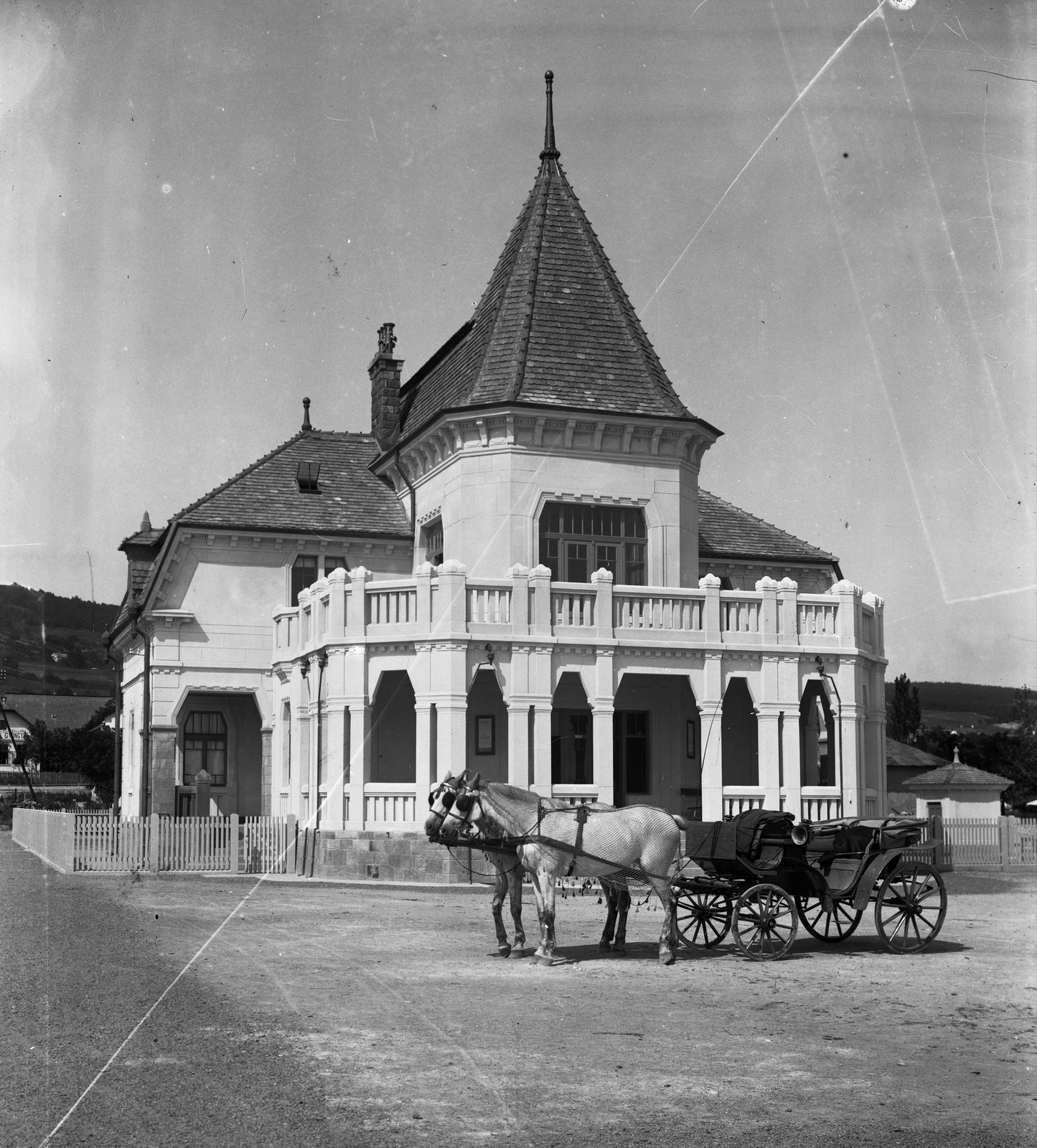 Hungary,Lake Balaton, Révfülöp, a kikötői őrház. A felvétel 1912 után készült. Leltári jelzet: MMKM TEMGY 2019.1.1. 0725, 1914, Magyar Műszaki és Közlekedési Múzeum / BAHART Archívum, Fortepan #183457