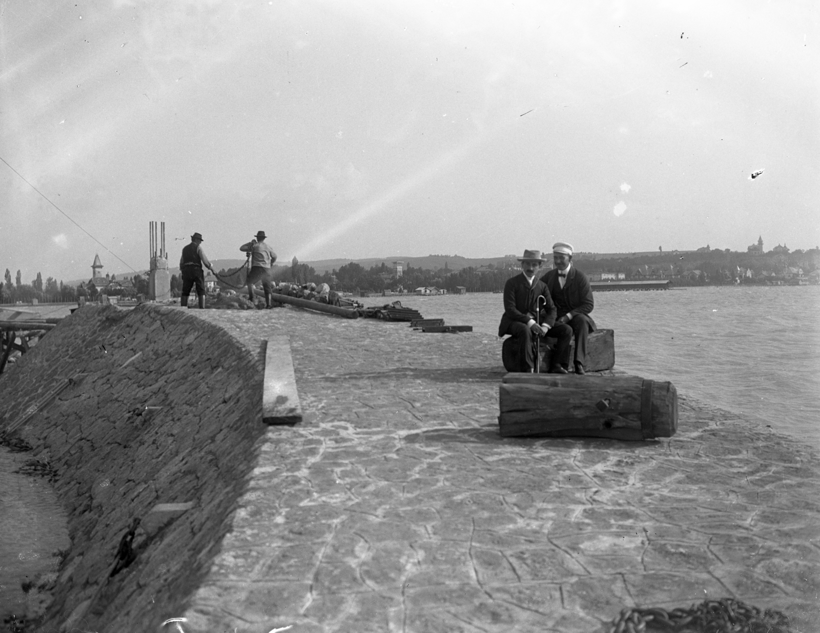 Magyarország, Balatonföldvár, »Nyugati mólón gyaloghíd építése, 1904-1905.« Leltári jelzet: MMKM TEMGY 2019.1.1. 0180, 1905, Magyar Műszaki és Közlekedési Múzeum / BAHART Archívum, építkezés, móló, Fortepan #183621