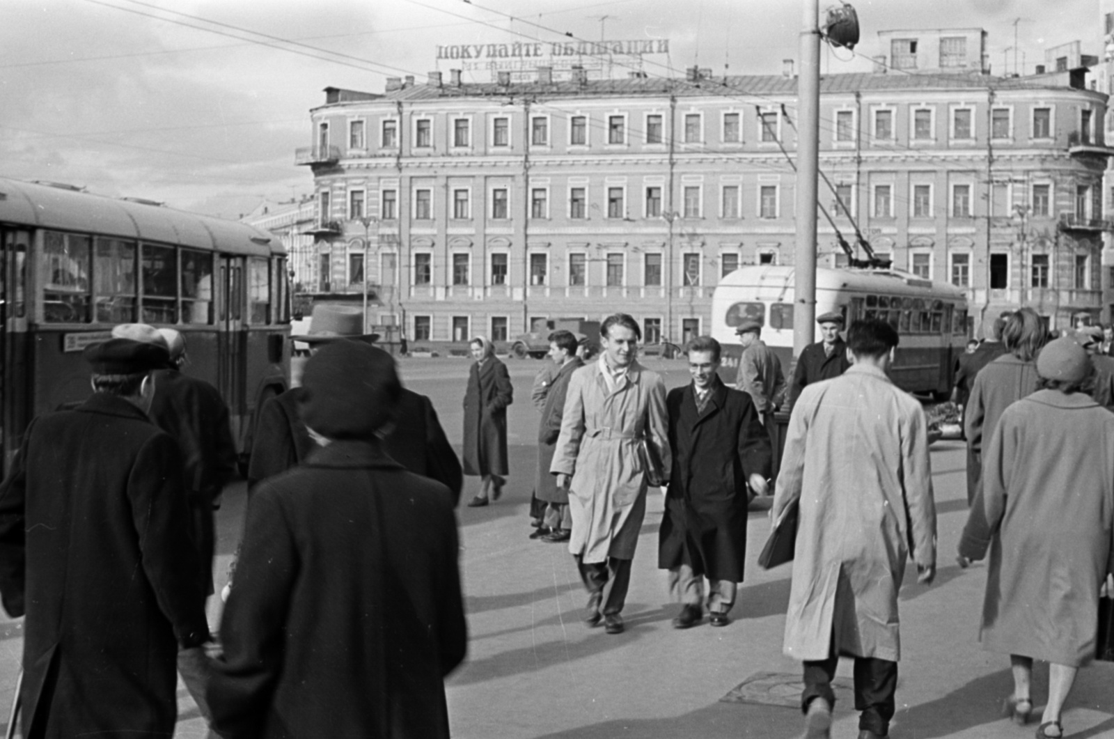 Oroszország, Moszkva, Arbat tér., 1959, Dömölky Etelka, Szovjetunió, járókelő, Fortepan #183983