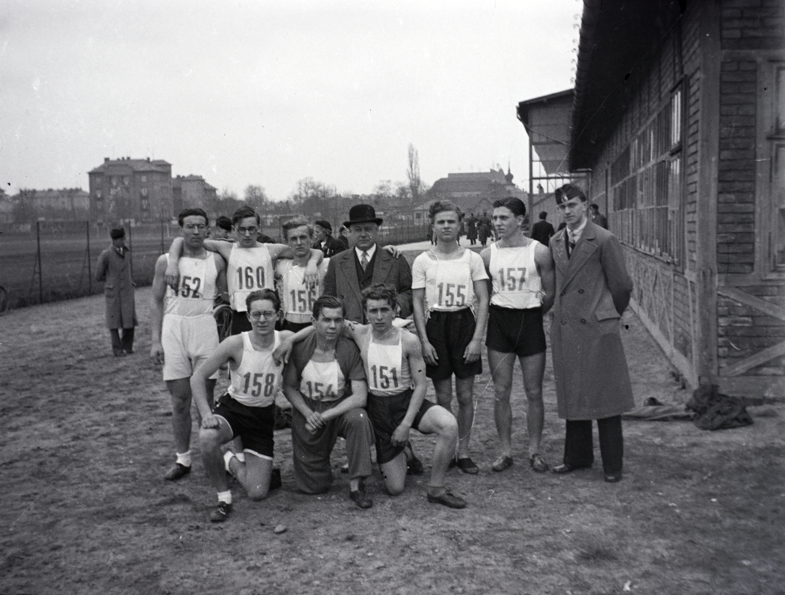 1938, Ferencz Zoltán Zénó, bowler hat, sport jersey, starting number, Fortepan #184089