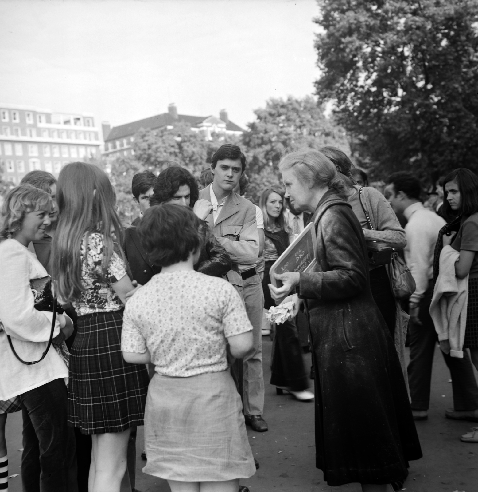 United Kingdom, London, Hyde Park, Speakers' Corner (Szónokok Sarka). Háttérben a Park Lane, 1972, Fortepan/Album036, Fortepan #184353