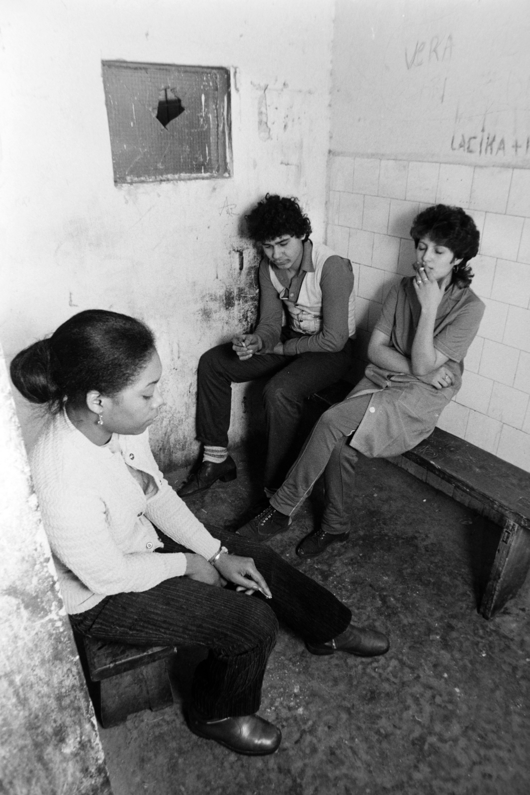 Hungary, Budapest X., Vaspálya utca, a Kőbányai Textilművek női munkásszállása. Magyarországon dolgozó kubai szövőnők., 1985, Horváth Péter, Budapest, Fortepan #184580