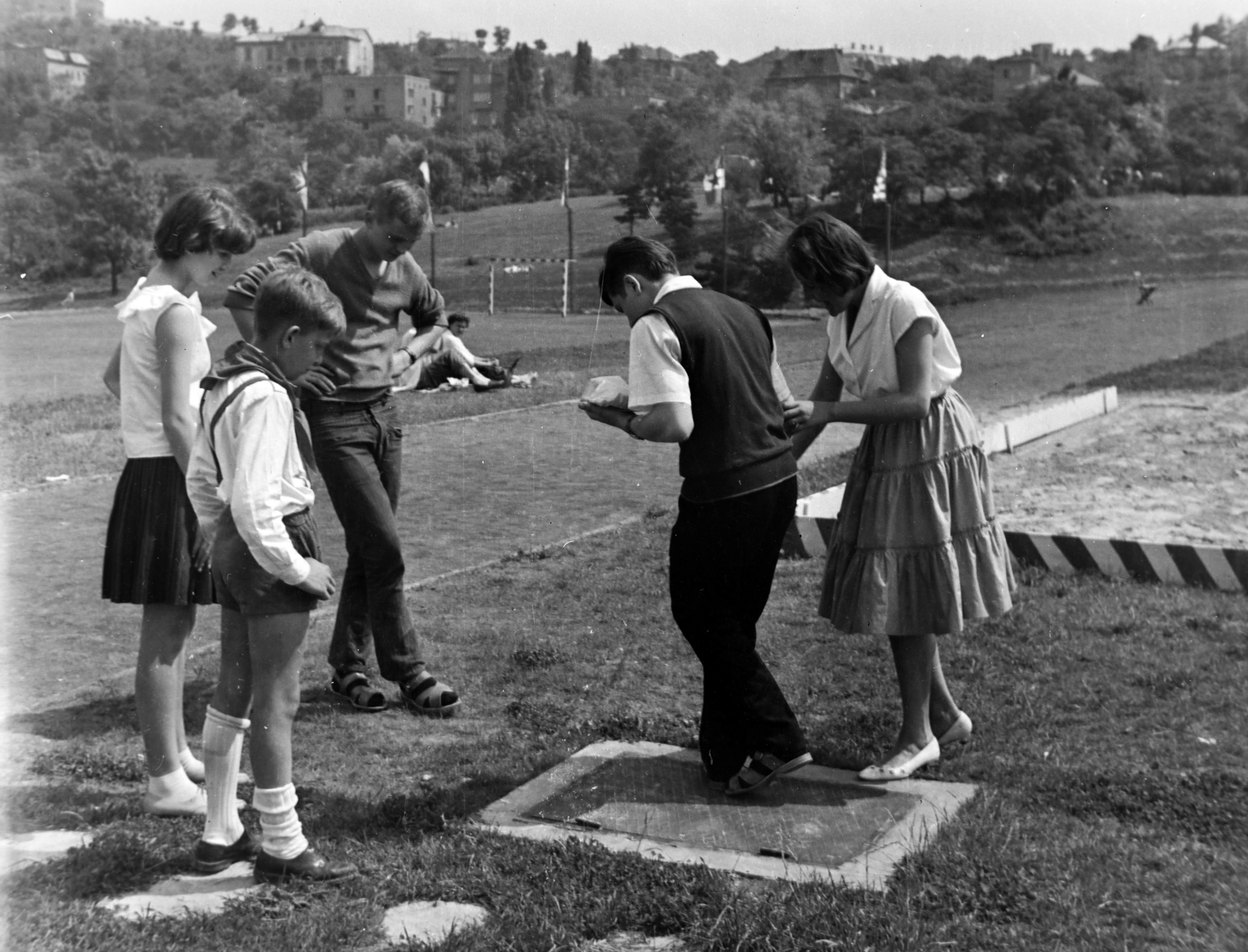Magyarország, Tabán, Budapest I., Czakó utcai sporttelep (később Budavári Önkormányzat Sport- és Szabadidőközpont)., 1963, Inkei Péter, Budapest, Fortepan #184717