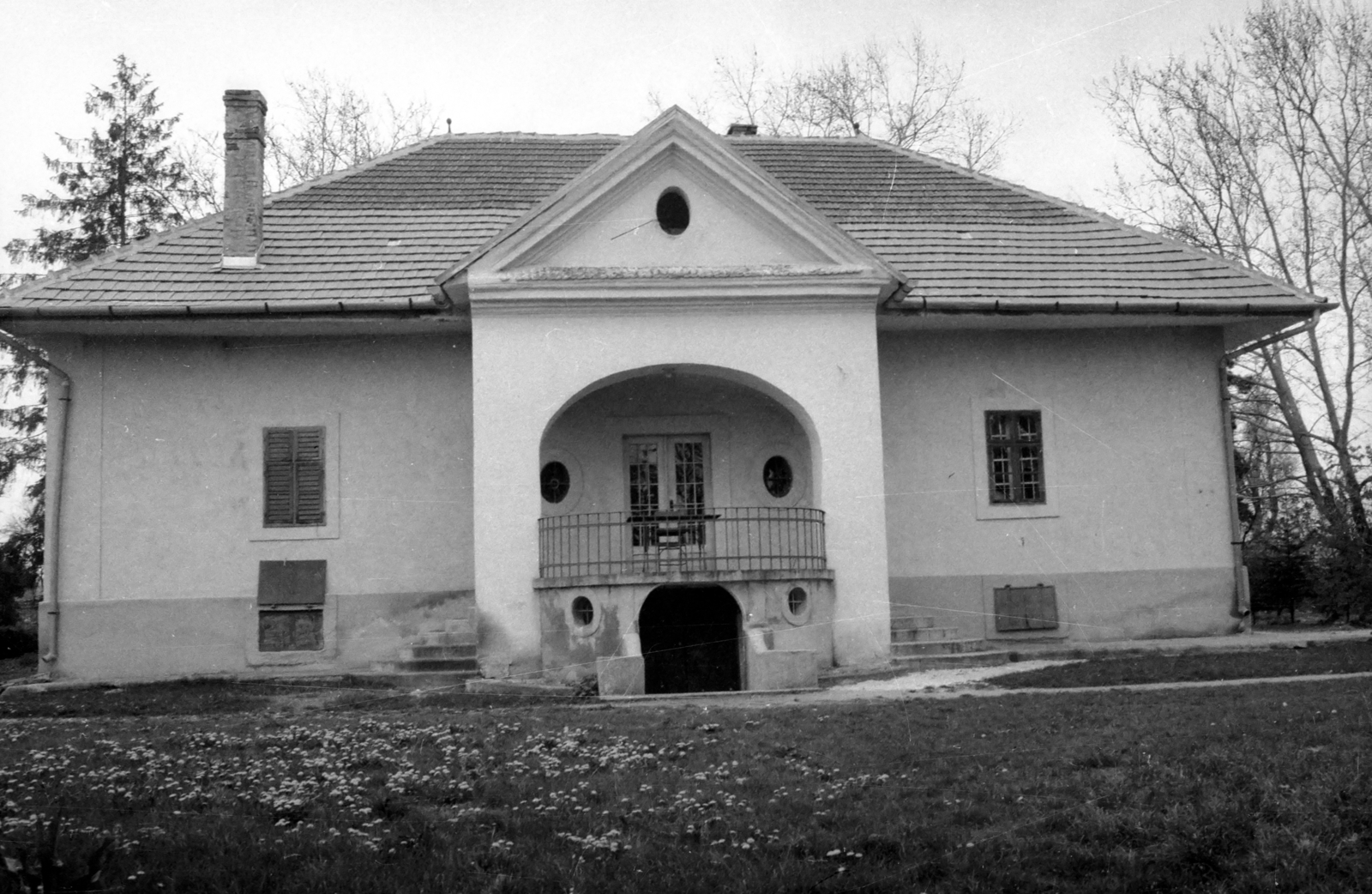 Magyarország, Berzék, a Potoczky-Perczel-kúria a park felől nézve., 1978, Kende János, kastély, Fortepan #184953