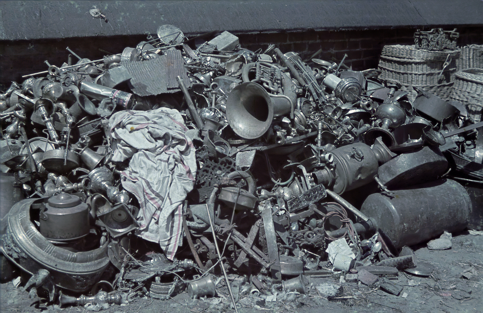 Poland, 1942, Fortepan/Album044, scrap metal collection, Fortepan #186138