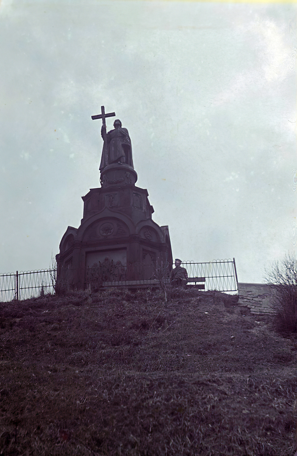 Ukrajna, Kijev, I. (Nagy) Vladimír kijevi nagyfejedelem szobra (Demut-Malinovszkij, Clodt von Jügensborg, 1853.). , 1943, Fortepan/Album044, Walter Genewein, Fortepan #186142