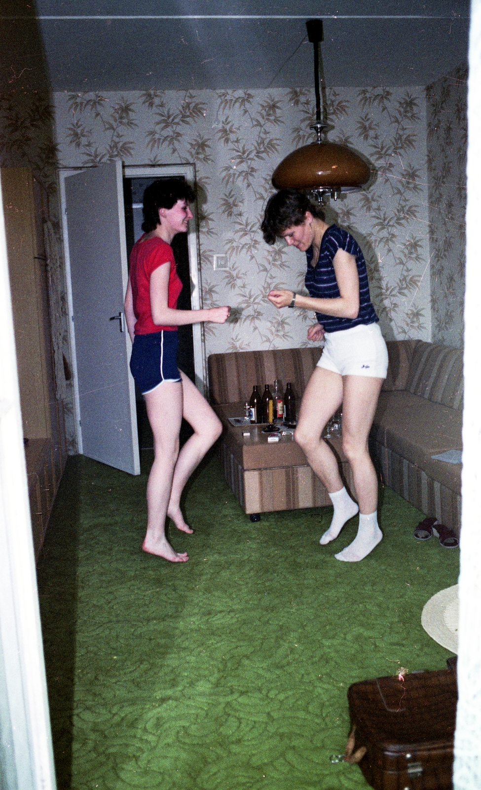 1984, Gulyás Zsuzsa, colorful, Fortepan #186358