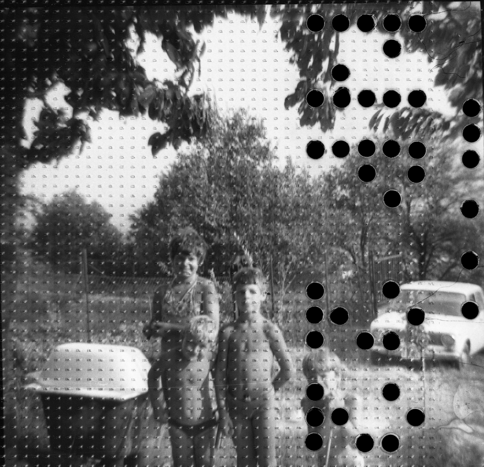 1970, Gulyás Zsuzsa, photo aspect ratio: square, perforation, Fortepan #186673