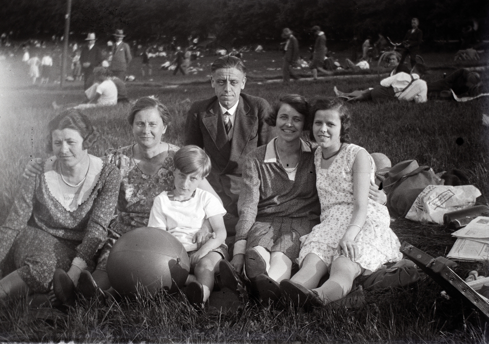 1931, Hirschler Károly, ball, kid, tableau, man, women, Fortepan #187539