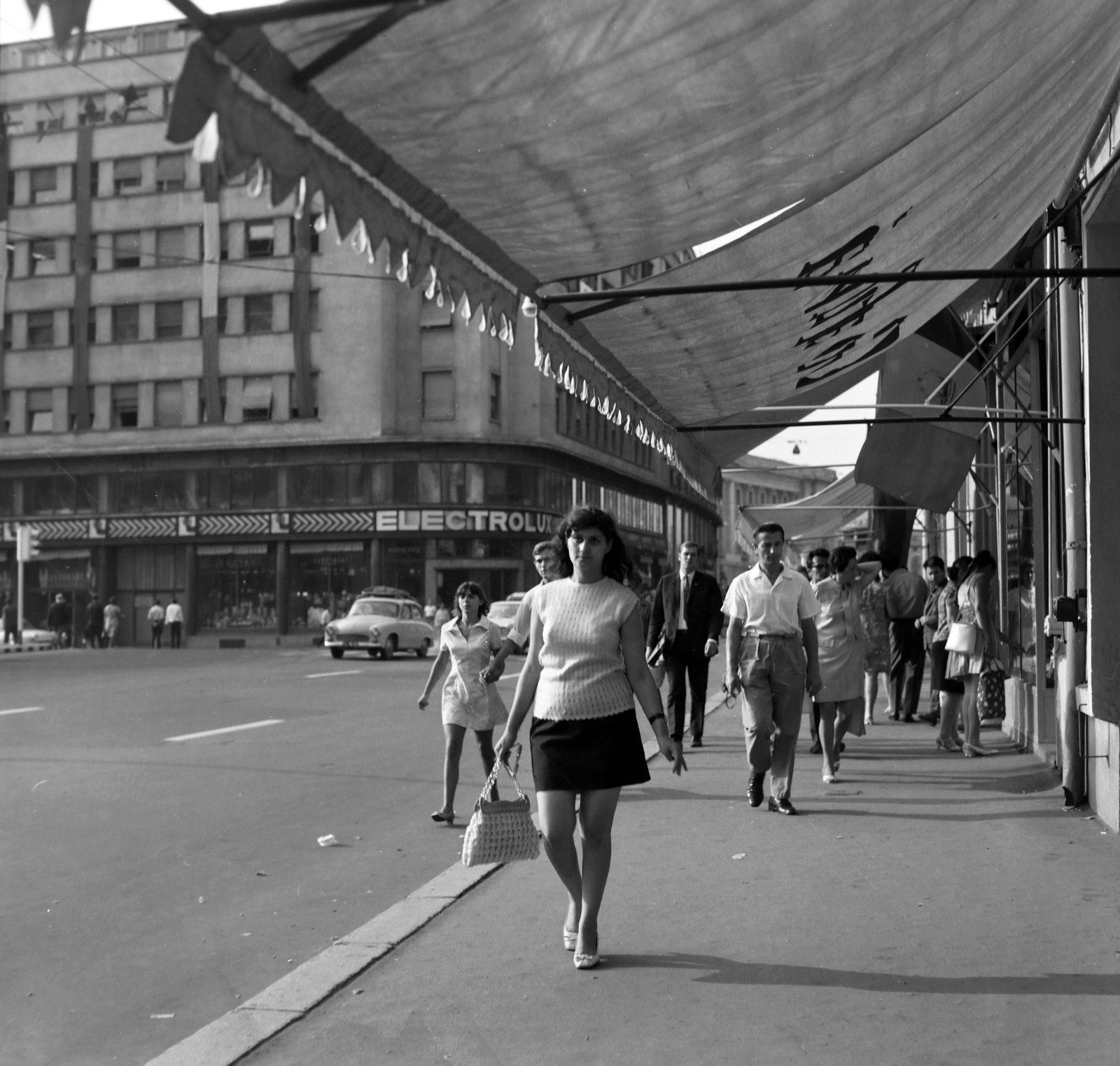 Romania, Bucharest, Calea Victoriei, balra a Strada Ion Câmpineanu., 1970, Szalay Béla, Fortepan #187796
