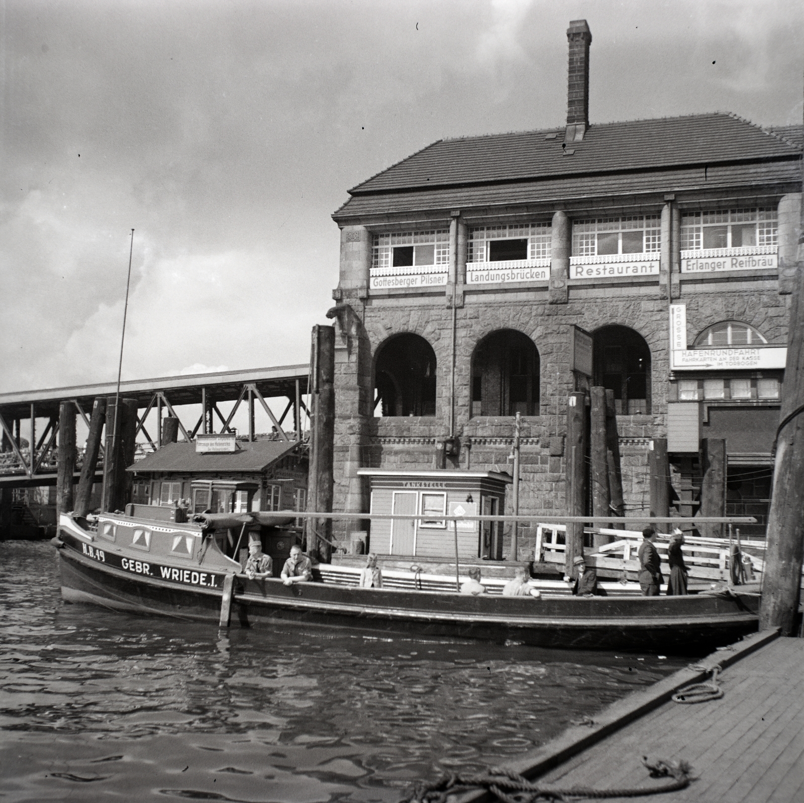 Germany, Hamburg, St. Pauli-Landungsbrücken., 1936, Lőrincze Judit, Fortepan #188575