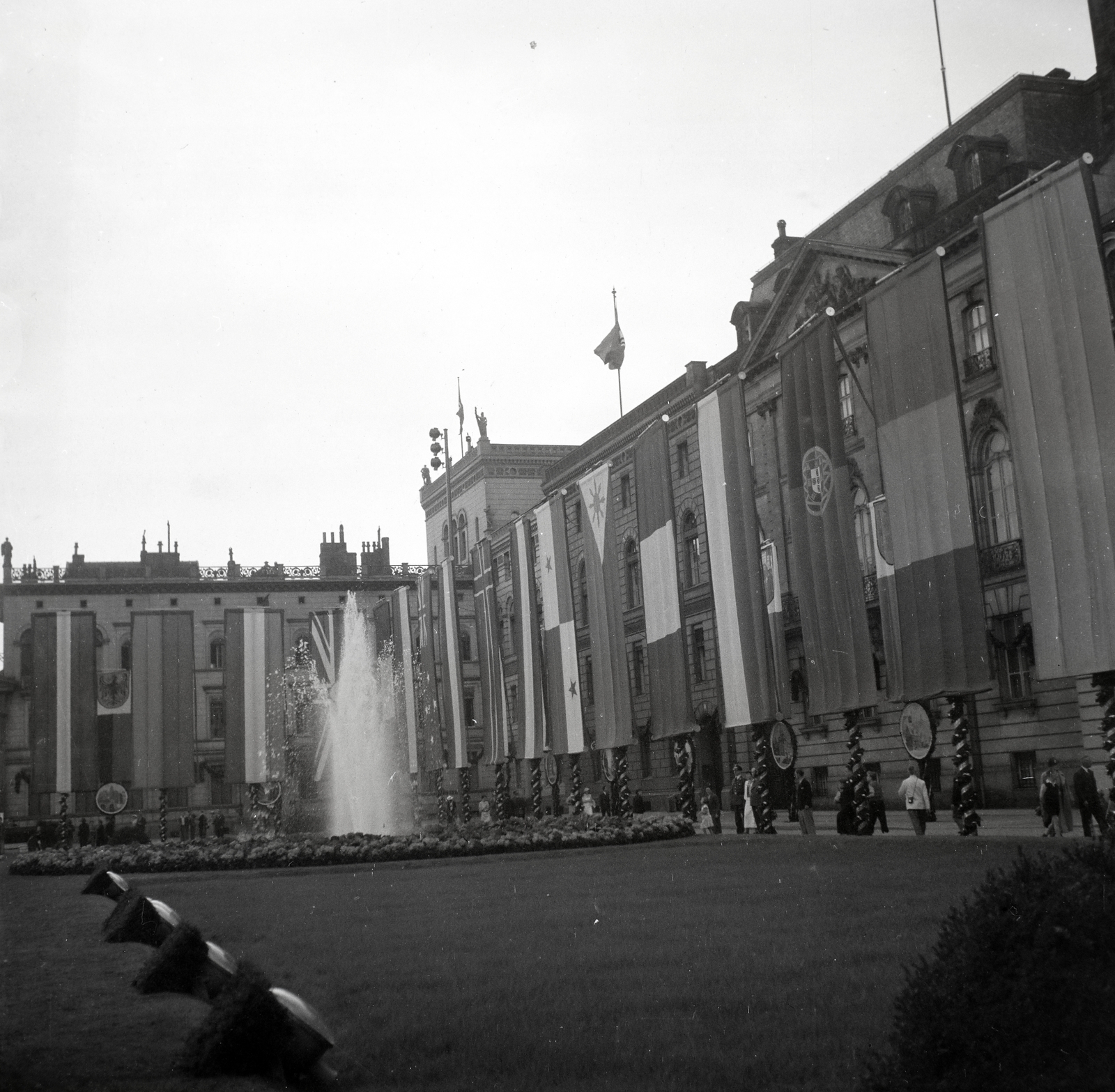 Germany, Berlin, Pariser Platz., 1936, Lőrincze Judit, Fortepan #188593