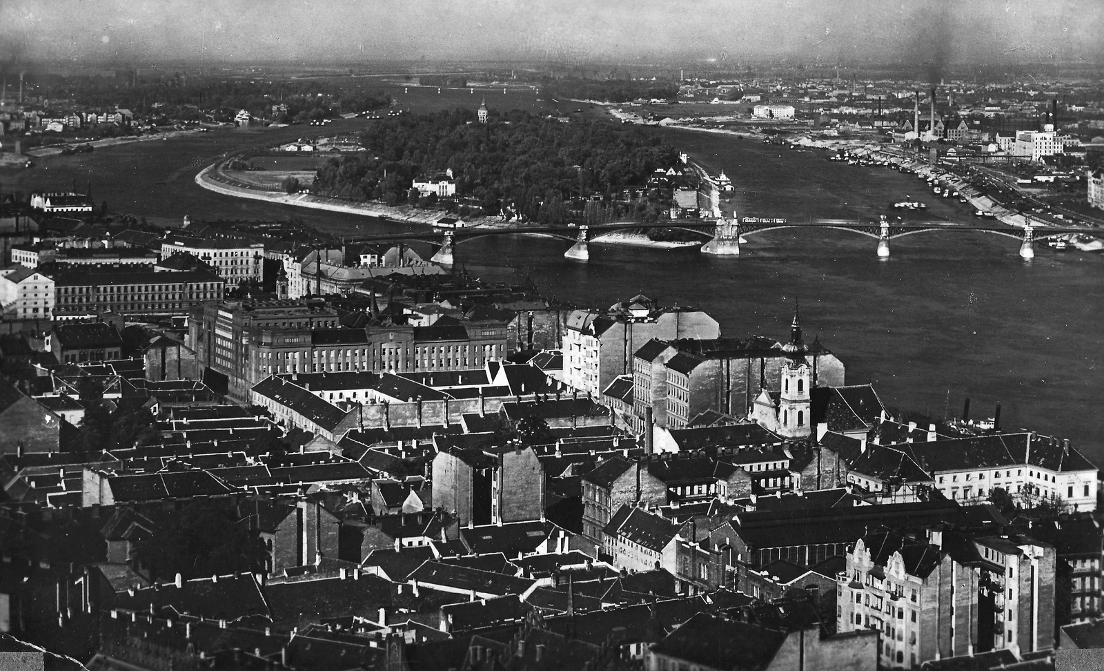 Magyarország, Budapest, látkép a Margit híddal és a Margitszigettel, 1920, TEHTUBE, híd, látkép, kilátás, madártávlat, Fortepan #18862