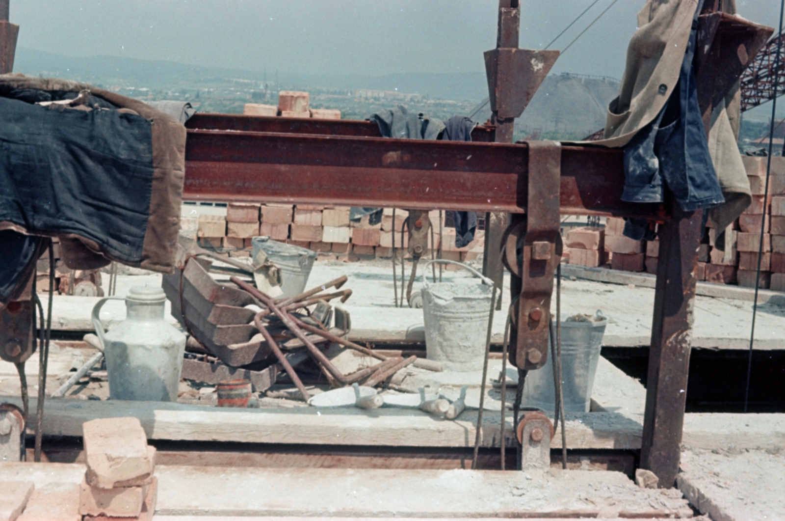 Hungary, Pécs, a Pécsi Hőerőmű építkezése., 1959, Lőrincze Judit, colorful, Fortepan #188786