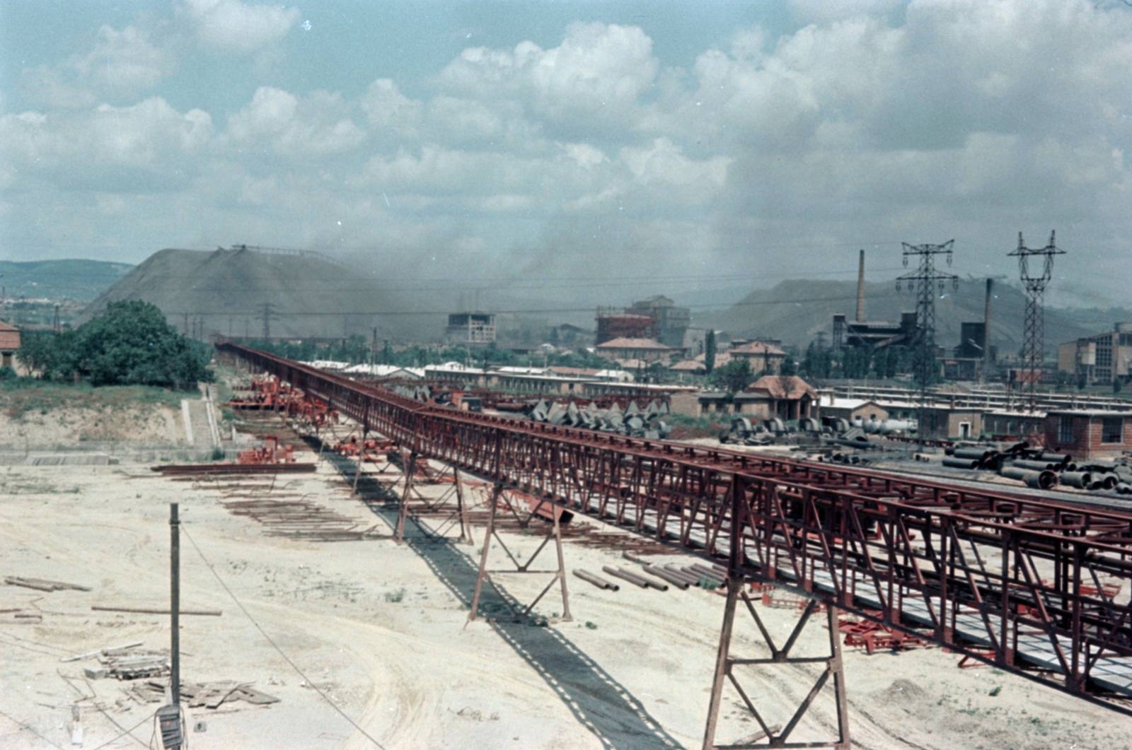 Hungary, Pécs, a Pécsi Hőerőmű építkezése., 1959, Lőrincze Judit, colorful, Fortepan #188793