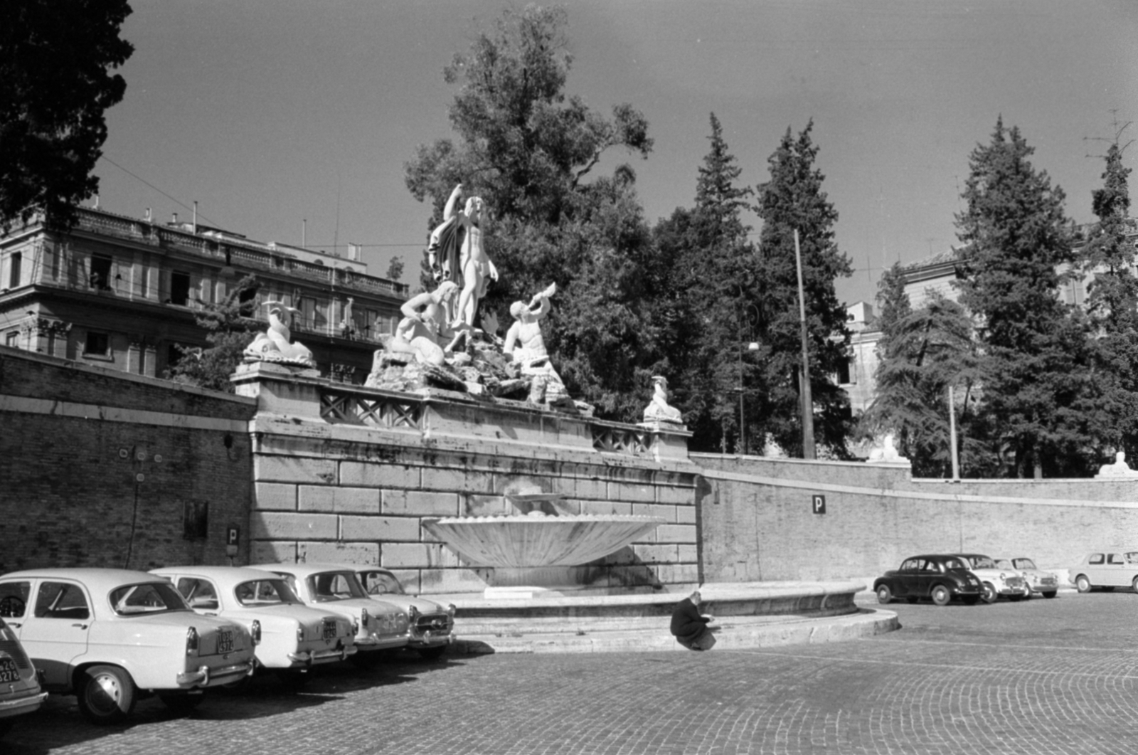 Italy, Rome, Piazza del Popolo, Fontana del Nettuno., 1960, Palkó Zsolt, Fountain, sculptural group, Fortepan #189087