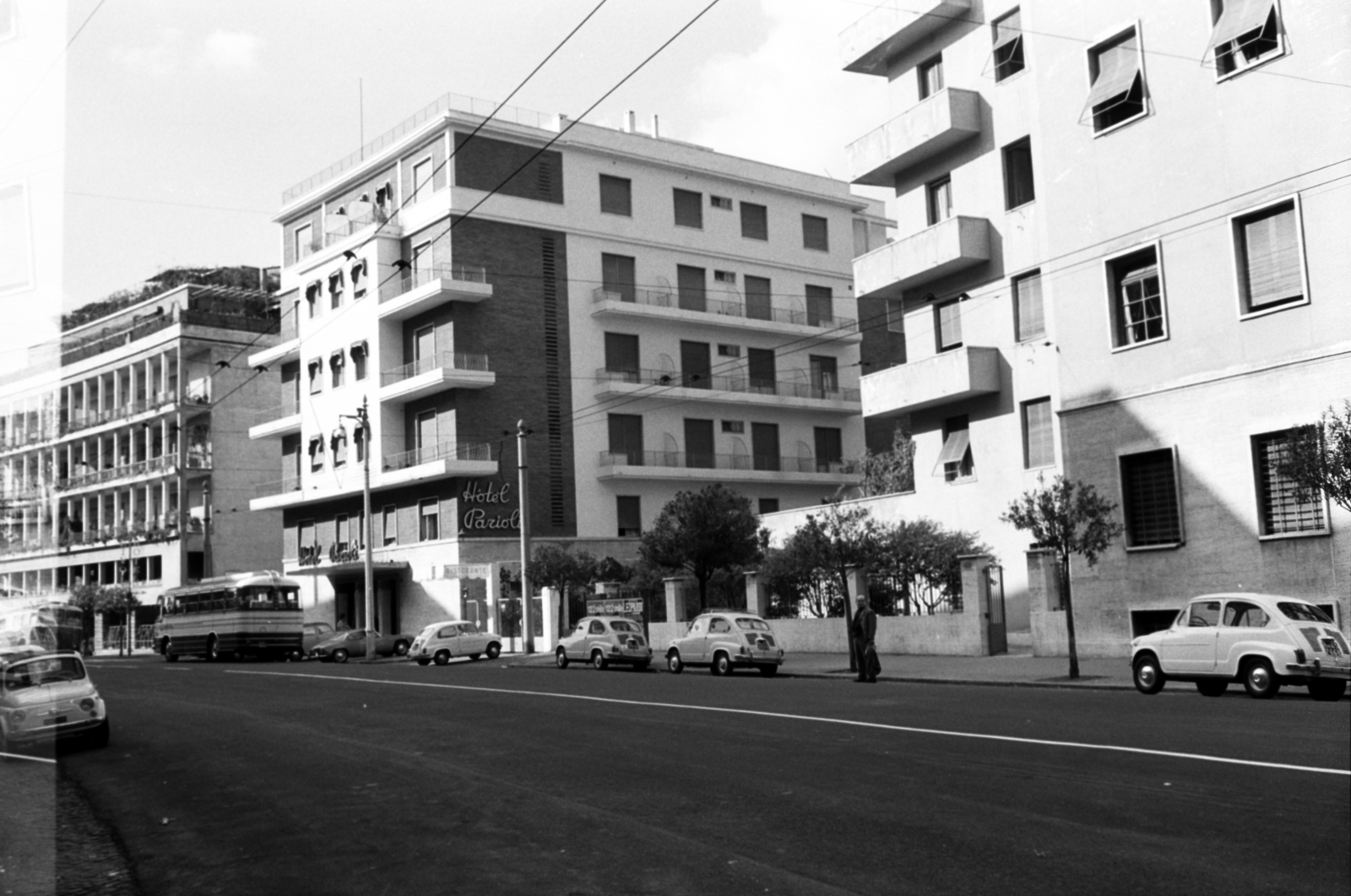 Italy, Rome, Viale Bruno Buozzi., 1960, Palkó Zsolt, modern architecture, Fortepan #189125