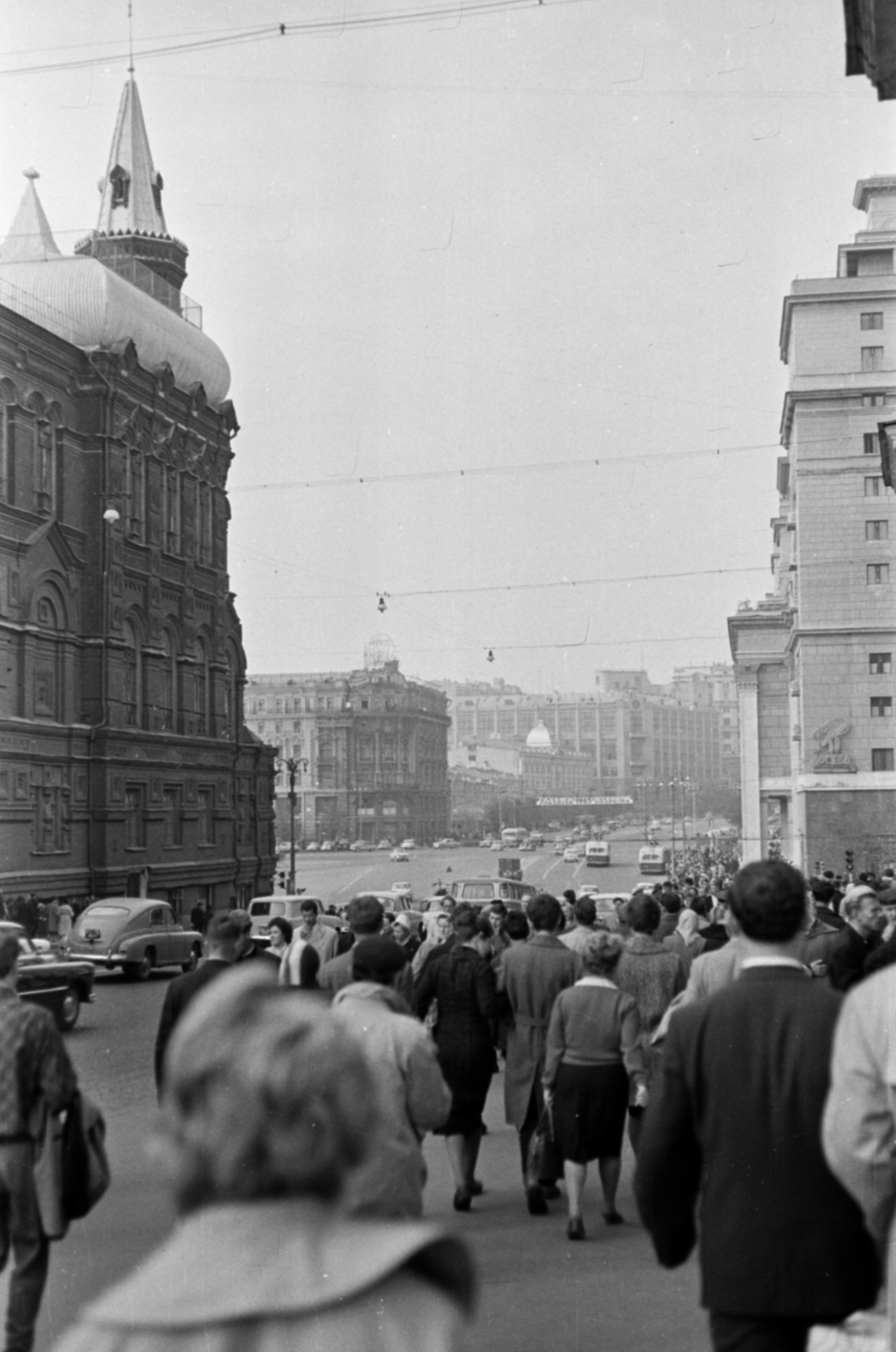 Oroszország, Moszkva, átjáró a Vörös tér és a szemben látható Manézs tér között., 1962, Ungvári György, Fortepan #189287