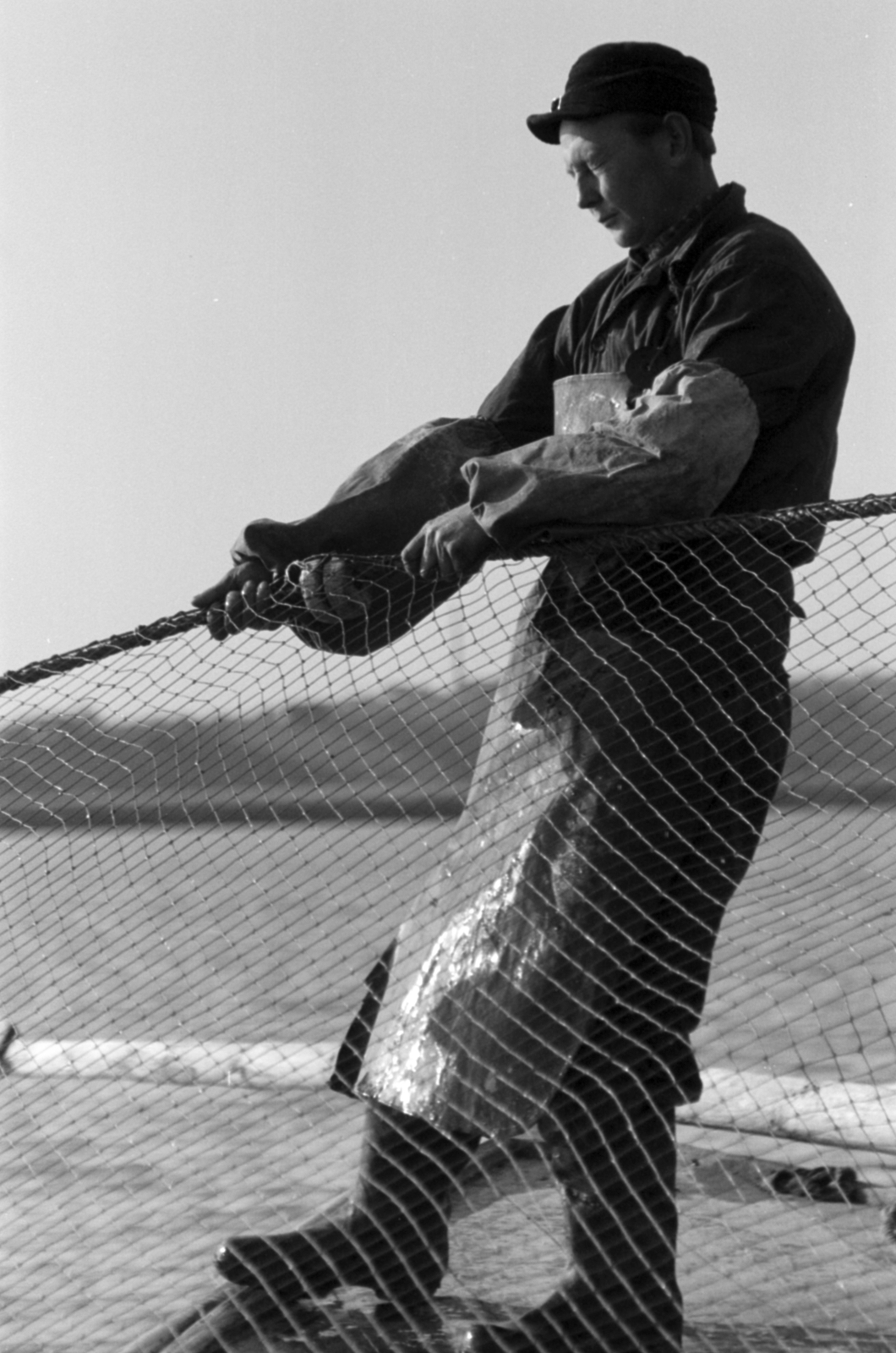 1961, Tölg Anna, halászháló, védőruha, halász csizma, Fortepan #189683