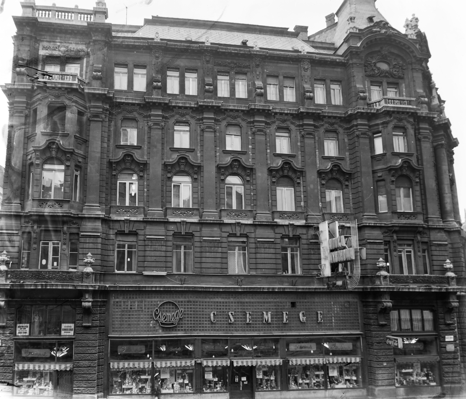 Magyarország, Budapest V., Ferenciek tere (Felszabadulás tér), a Királyi Bérpalota., 1978, UVATERV, Budapest, Fortepan #189986