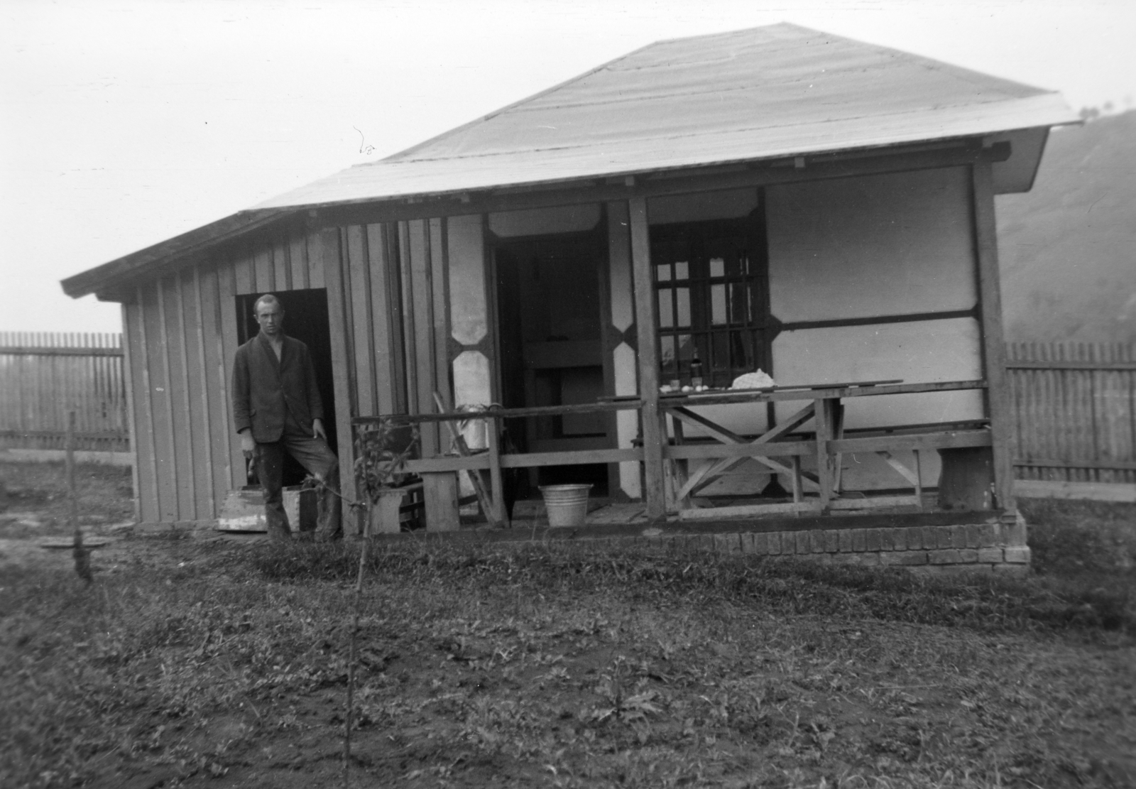 Magyarország, Zebegény, Újvölgy. Jobbra a Malom-hegy., 1920, Zagyva Tiborné, nyaraló, Fortepan #190264